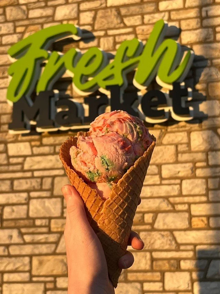 It&rsquo;s going to be a hot one this weekend ☀️🍦 

Enjoy the weather with a scoop (or two) from Chill Ice Creamery at the Hershey Fresh Market!

Stop by, cool down, and treat yourself to something sweet 😎 

#FreshMarketHershey #ChillIceCreamery #S