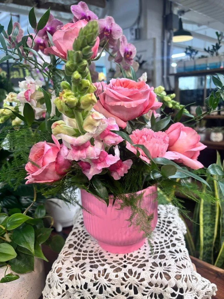 Mother&rsquo;s Day, made easy 💐

Annie&rsquo;s Garden is fully stocked with stunning, fresh-cut bouquets and arrangements that feel just as special as Mom deserves. Whether you&rsquo;re going classic, colorful, or building something custom, this is 