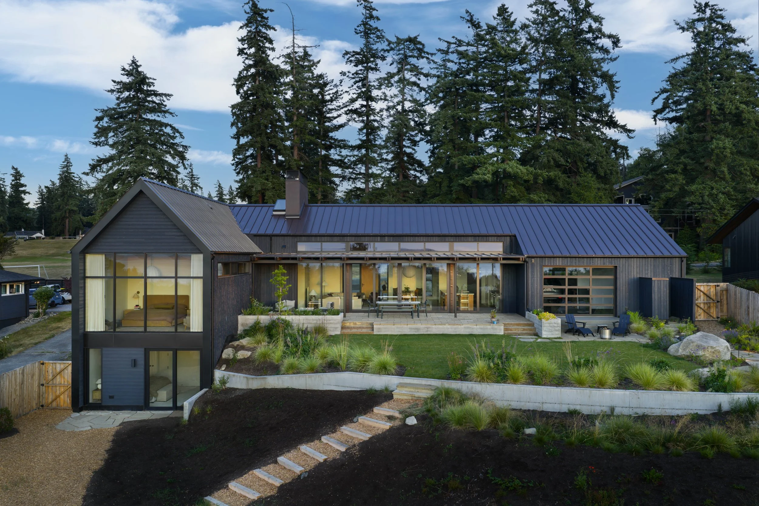 Hawthorn BB 002 low res.jpg