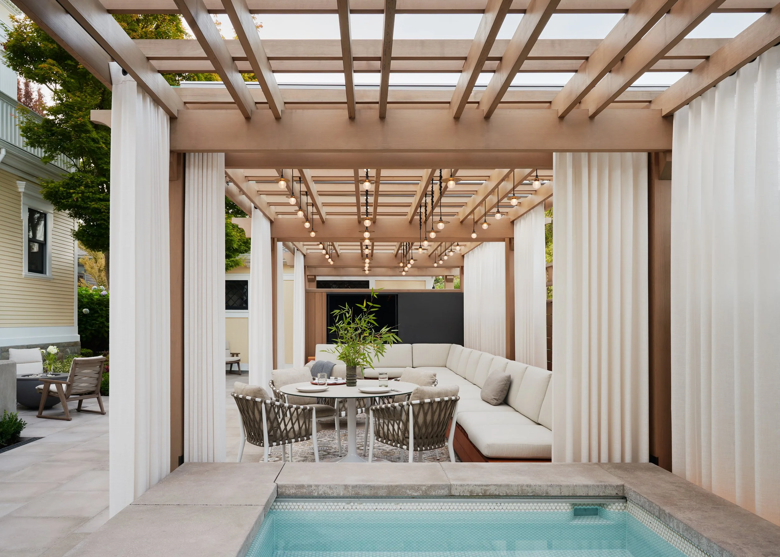 Backyard Retreat_KS_006_low res.jpg