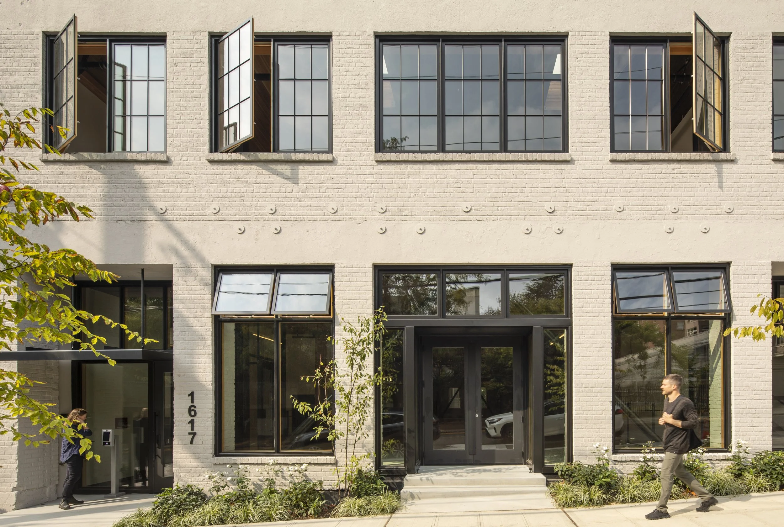 Boylston Garage_LS_003.jpg