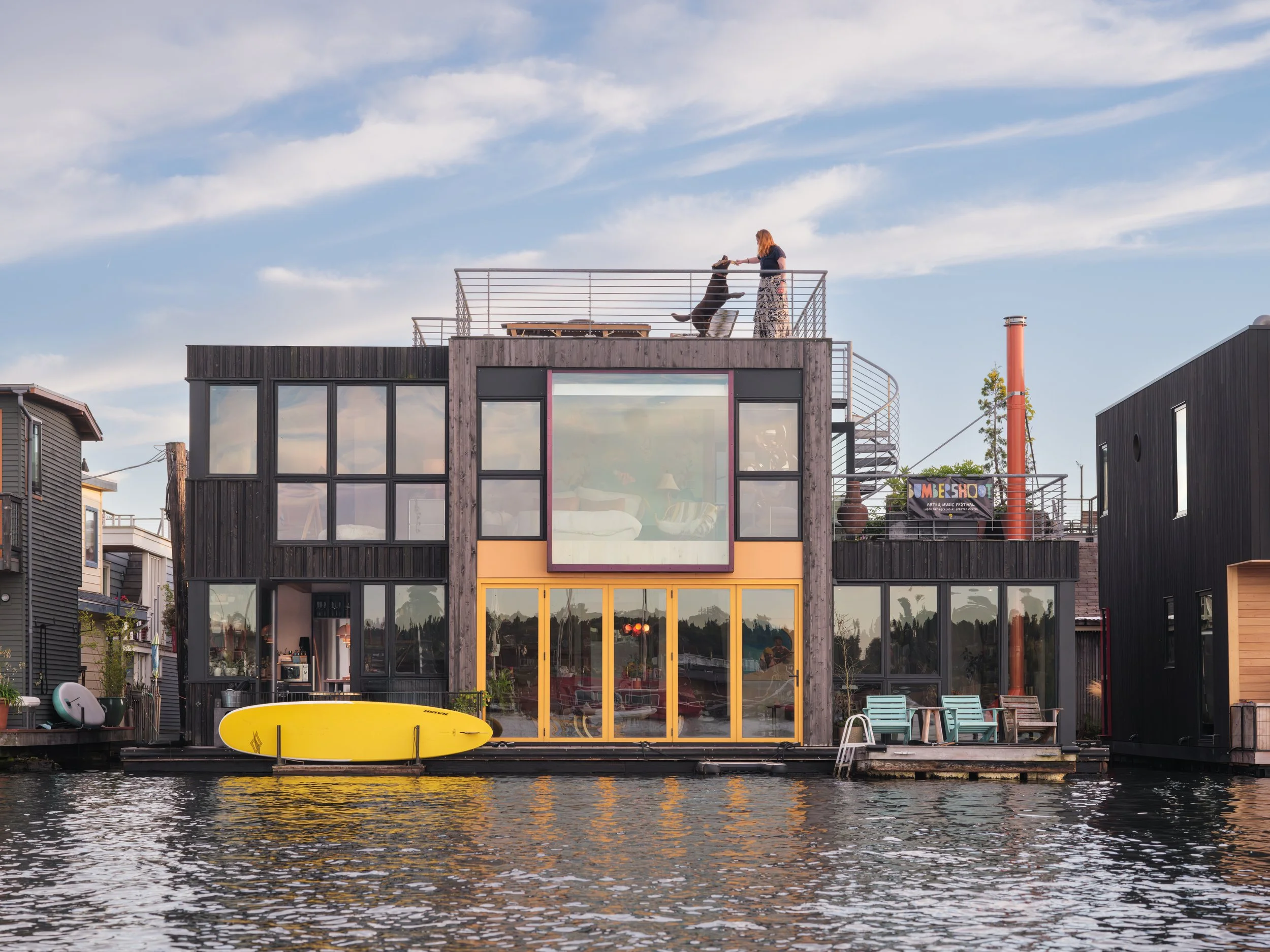EASTLAKE FLOATING HOME