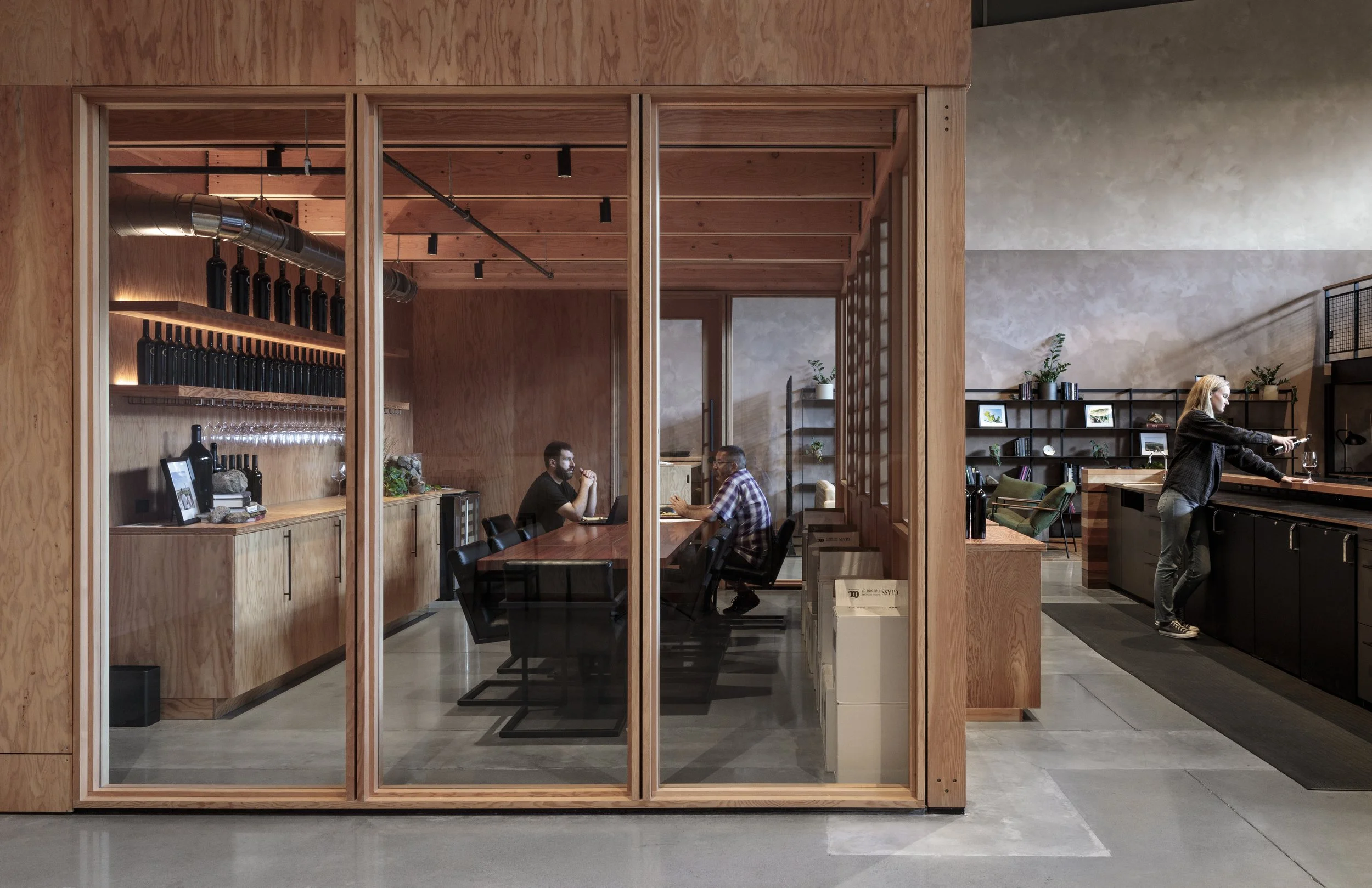 

FIDELITAS WINERY TASTING ROOM