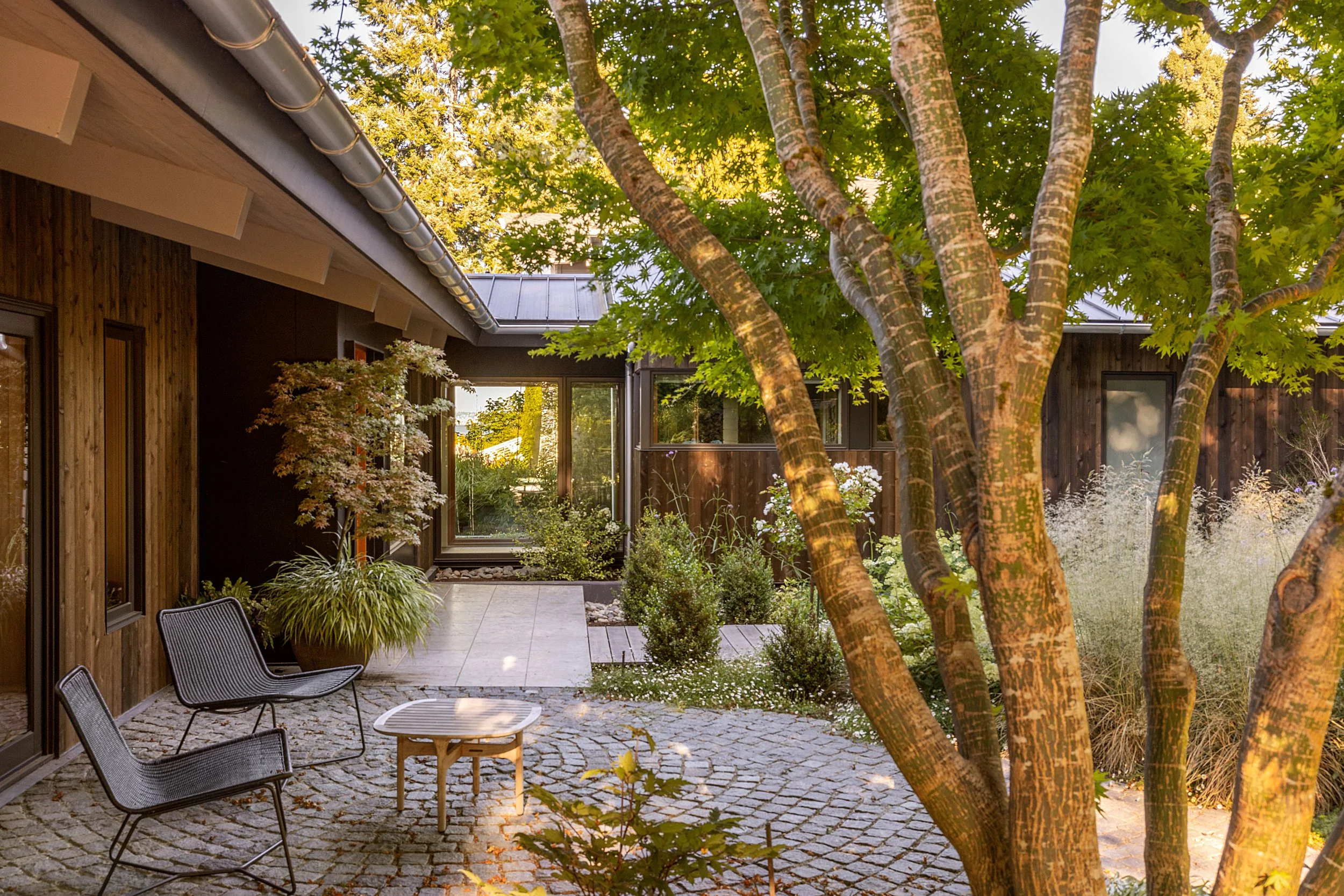 Eagle Harbor Residence_RS_018.jpg