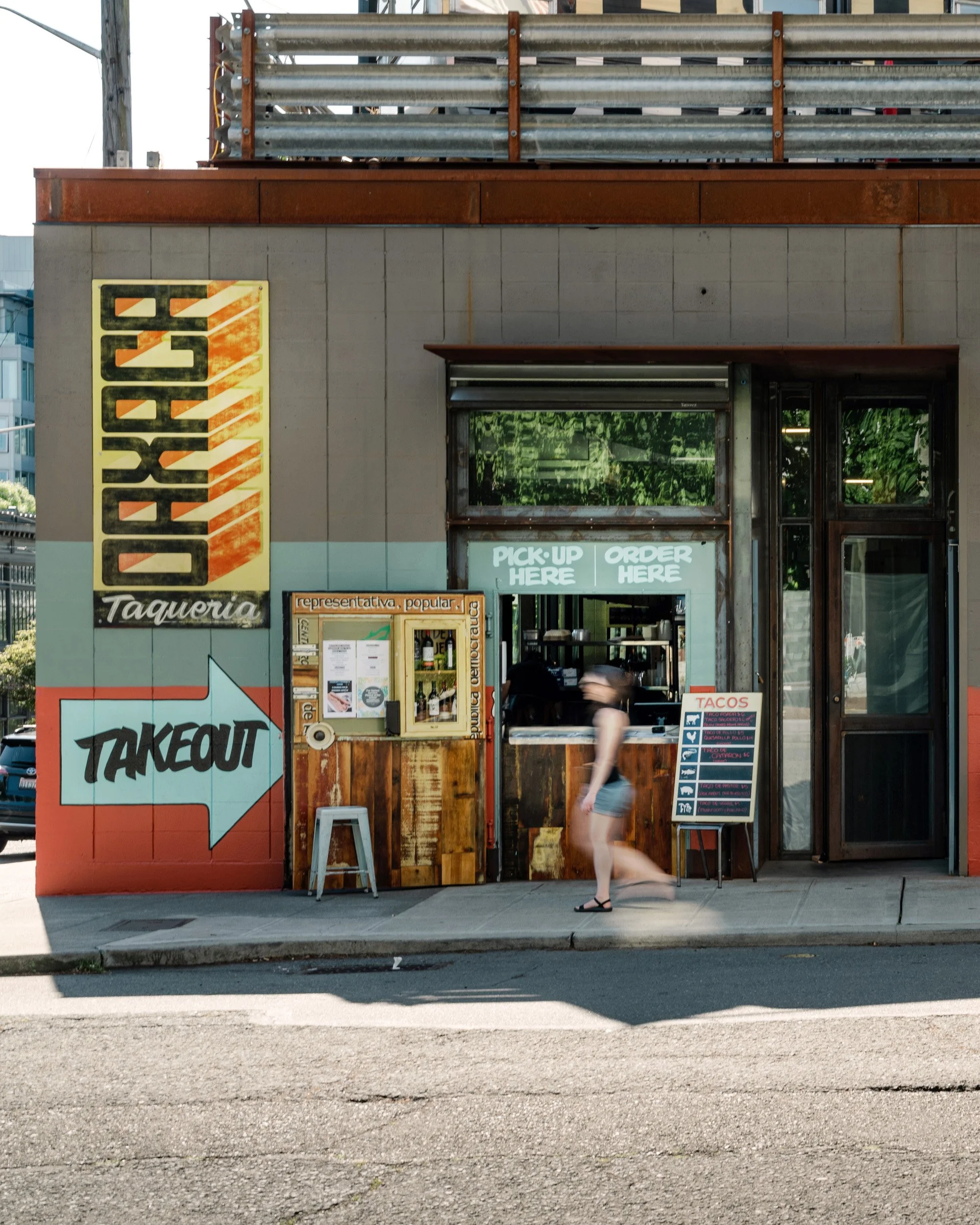 Mezcaleria Taco Window_RE_005_web.jpg