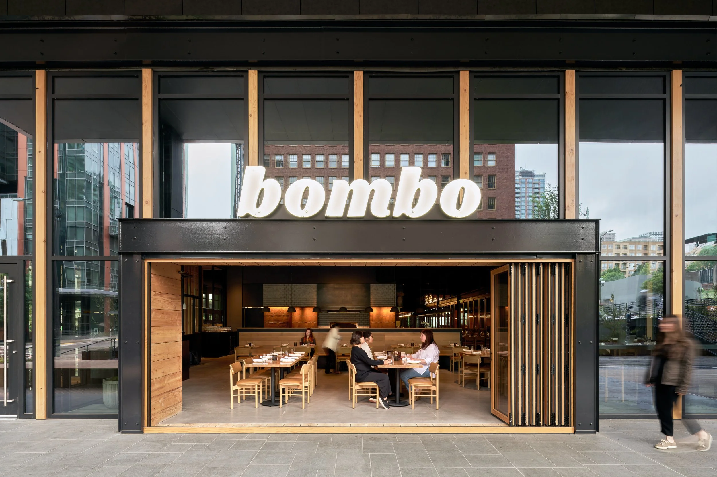 Bombo_RE_003_low res.jpg