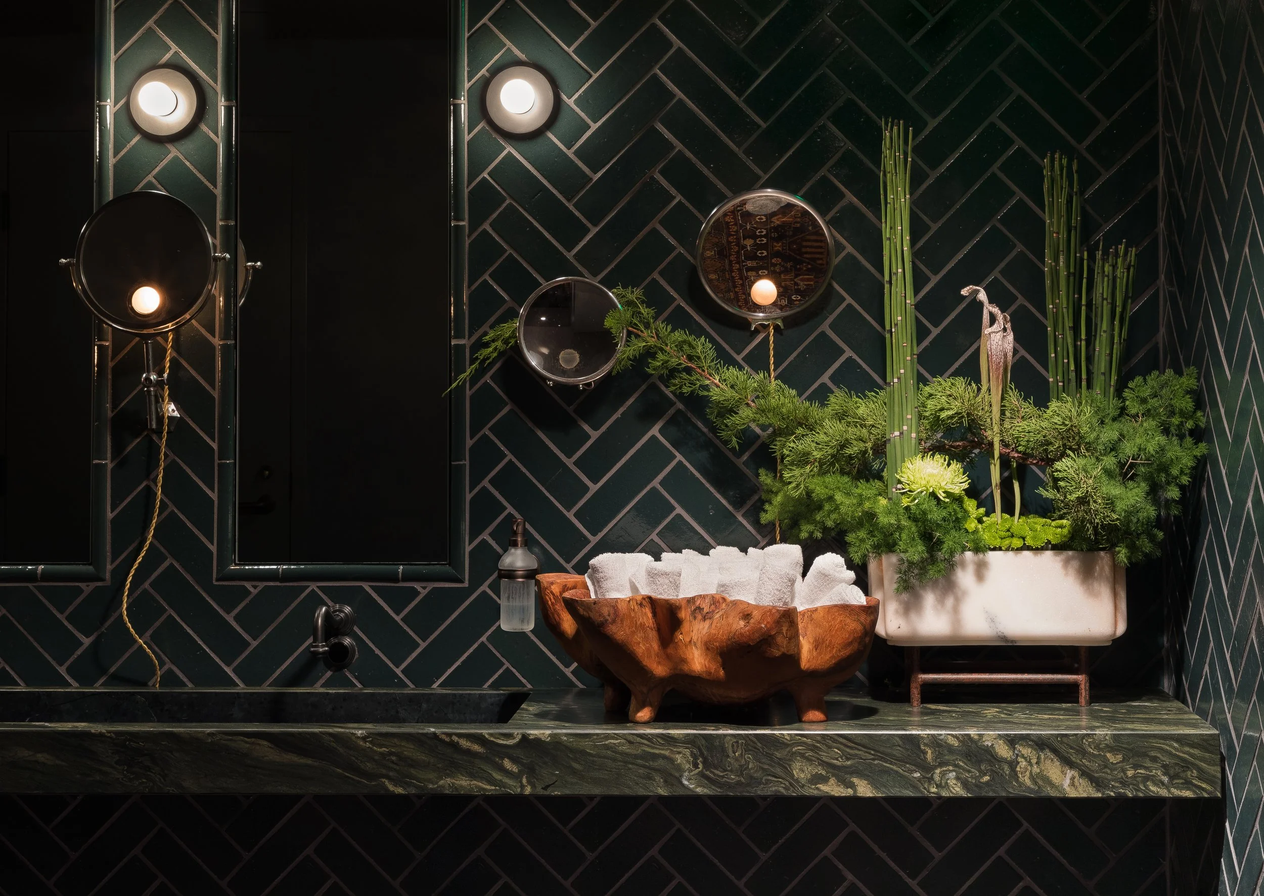 Deep Dive_HK_011.jpg