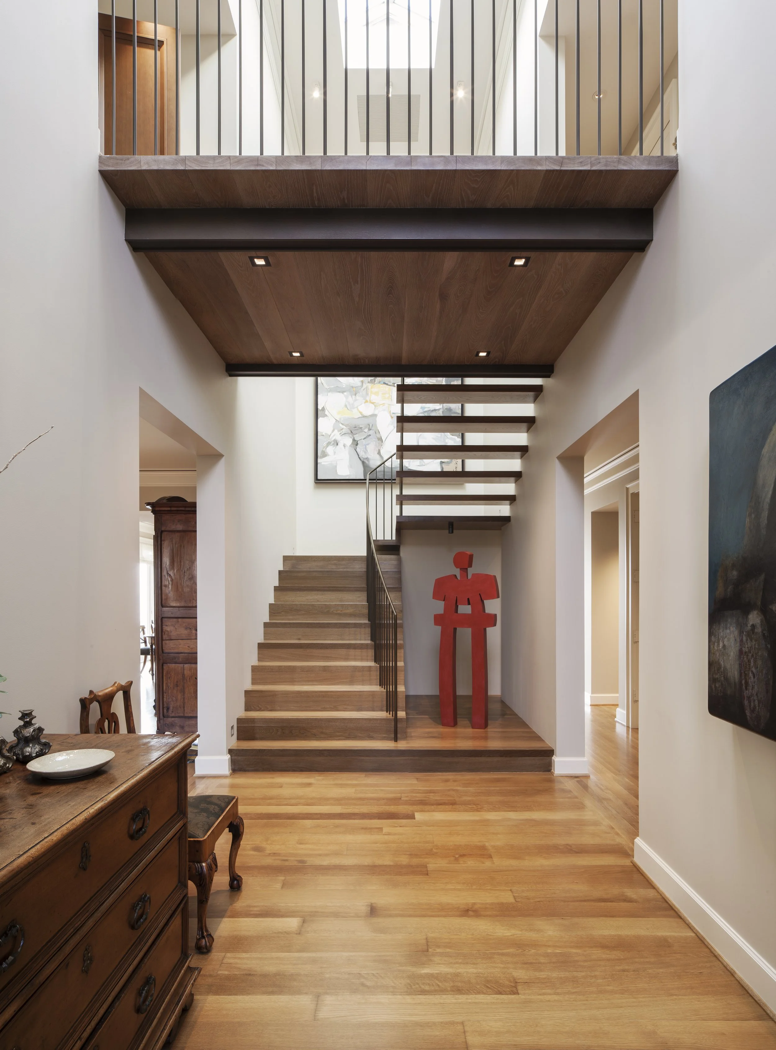 QUEEN ANNE RESIDENCE