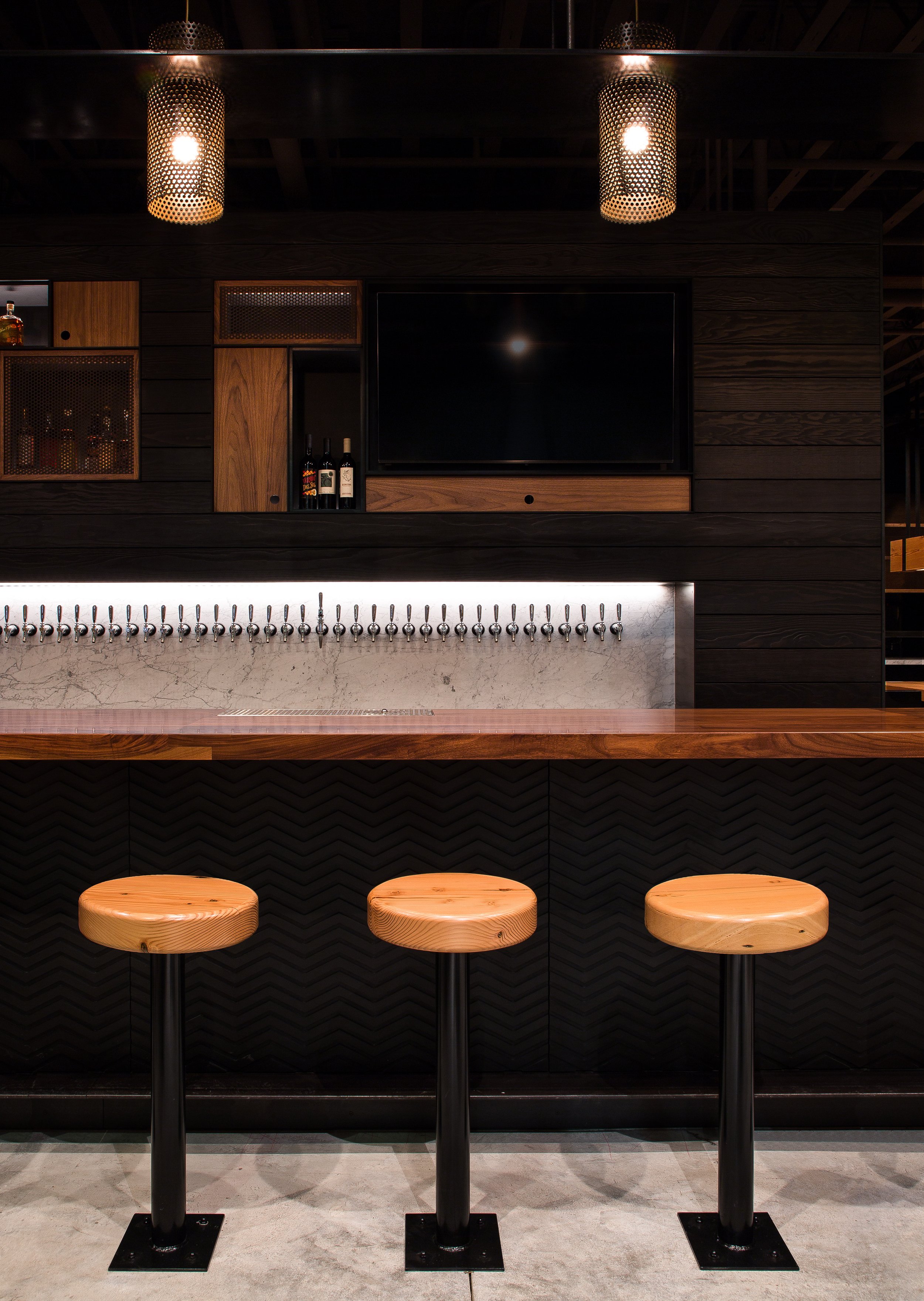 Trailbend Taproom_HK_018.jpg