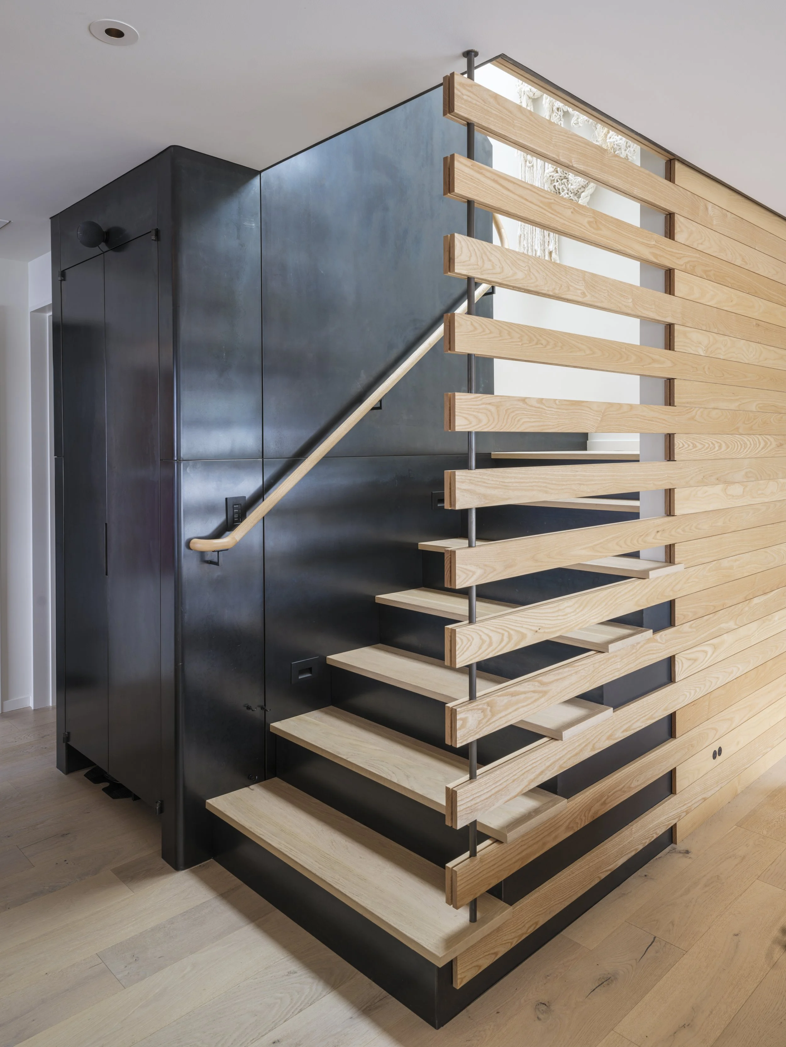 Modern Floating Home_EJ_022.jpg