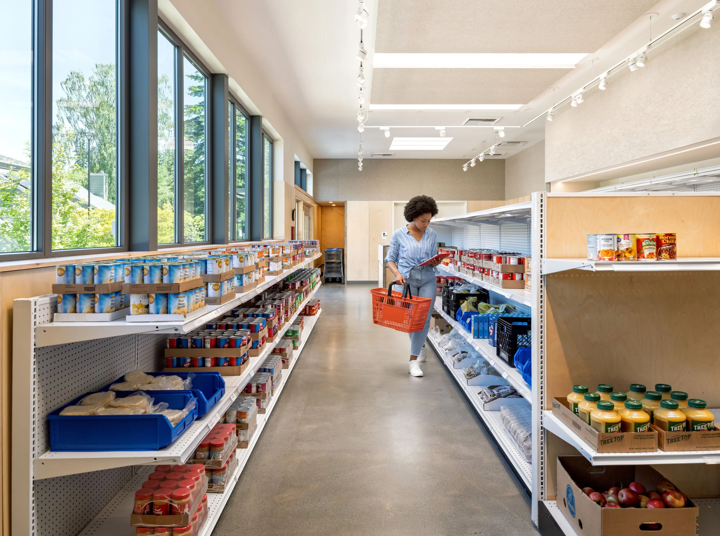 Vashon-Food-Bank-Market-Rev-W-P.jpg