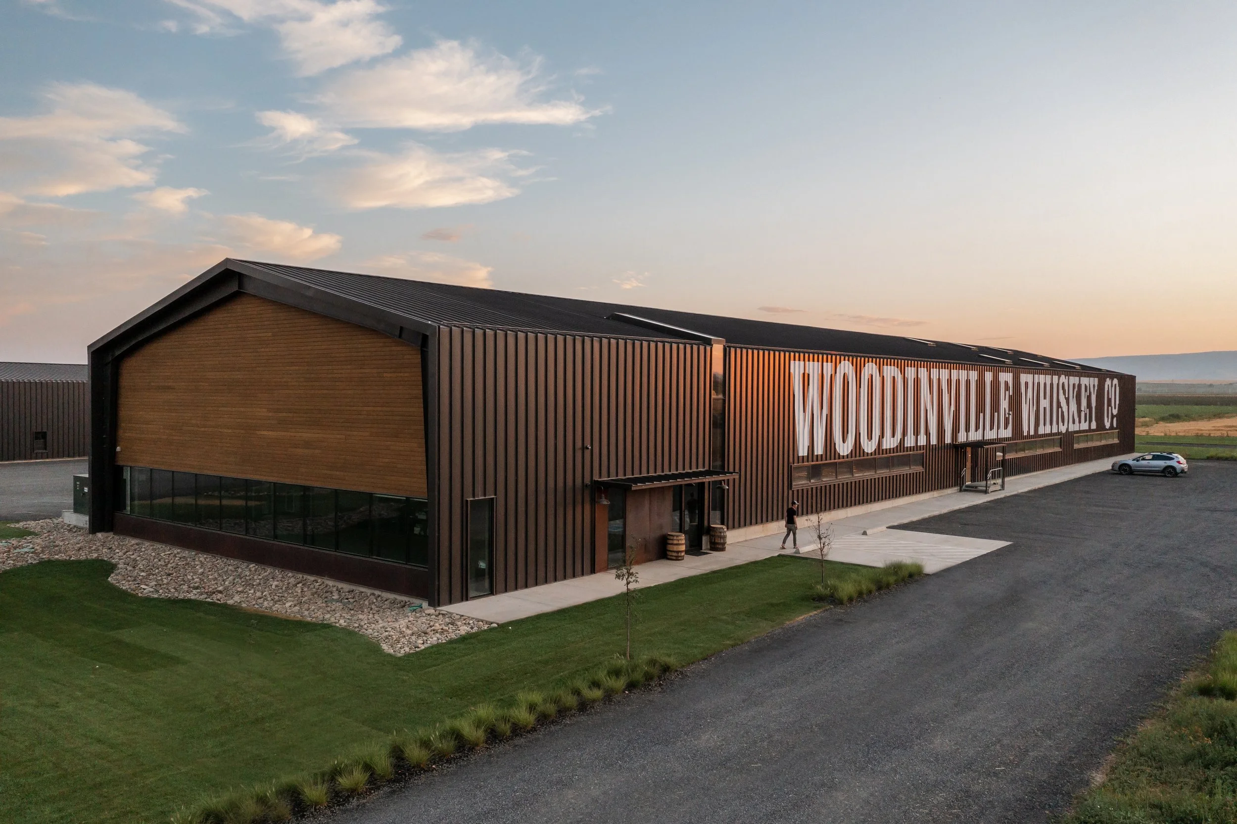 WOODINVILLE WHISKEY
PROCESSING & BARREL STORAGE