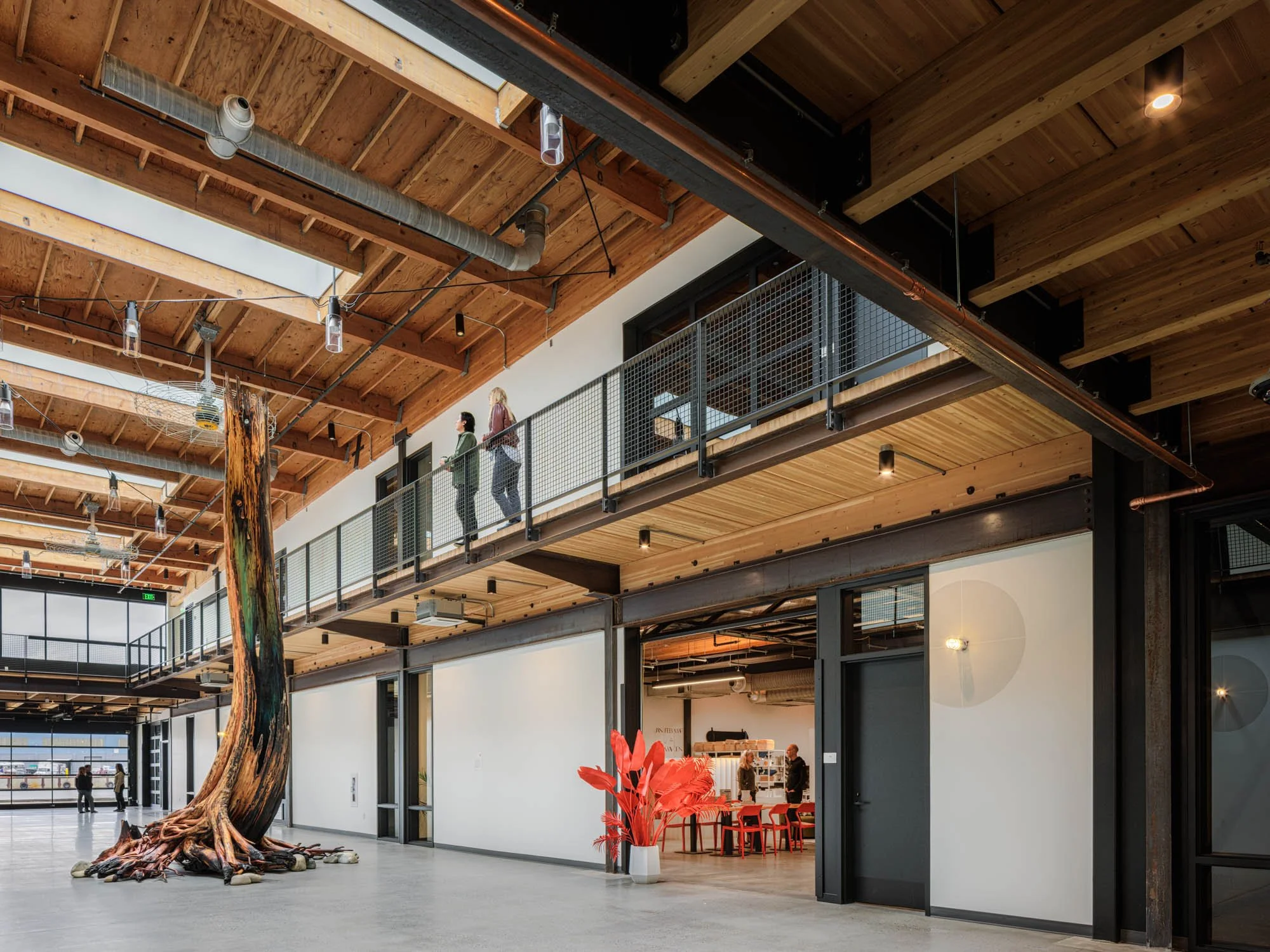 A GRITTY INDUSTRIAL-MARINE SITE IS TRANSFORMED INTO A WATERFRONT DESTINATION