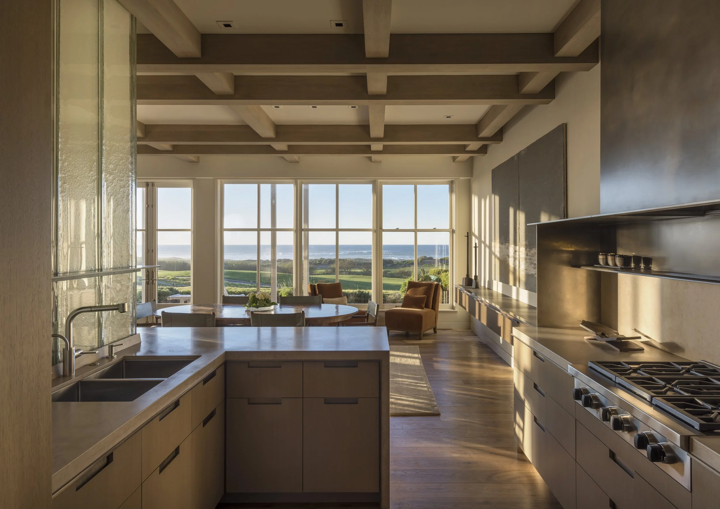 PEBBLE BEACH RESIDENCE