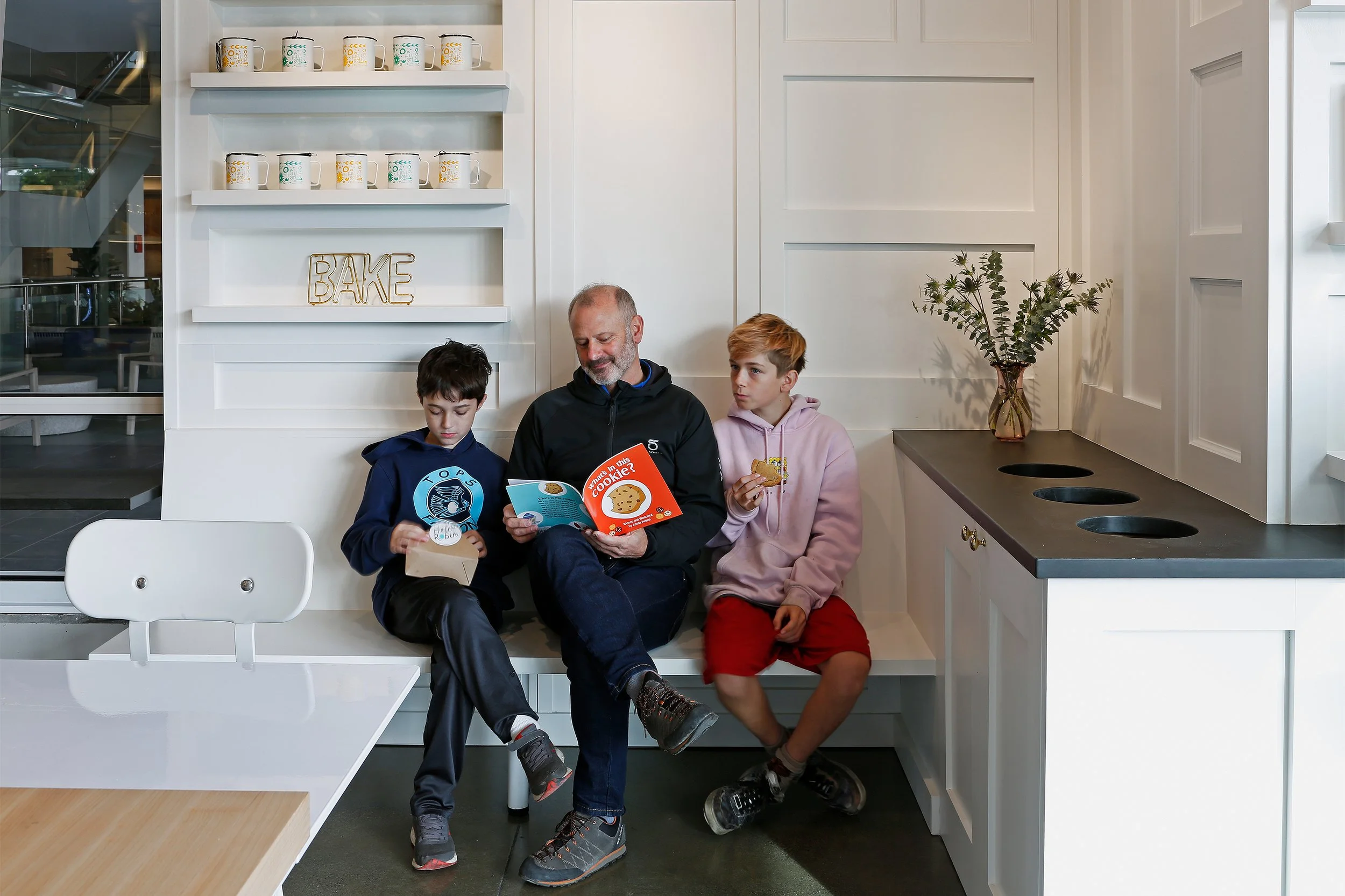 Hello Robin U Village_MW_007.jpg