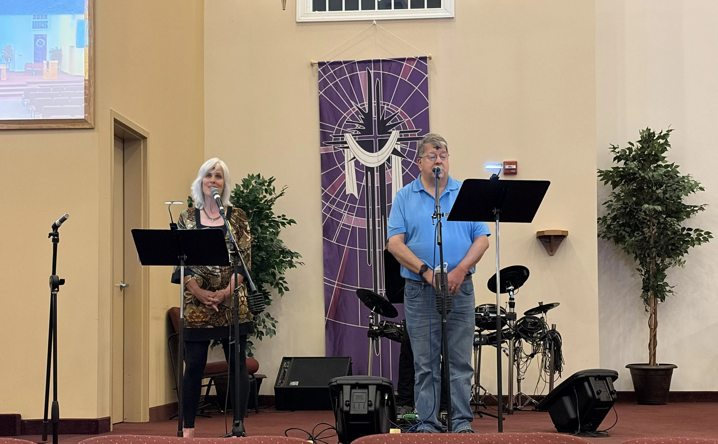 Volunteer in March Worship