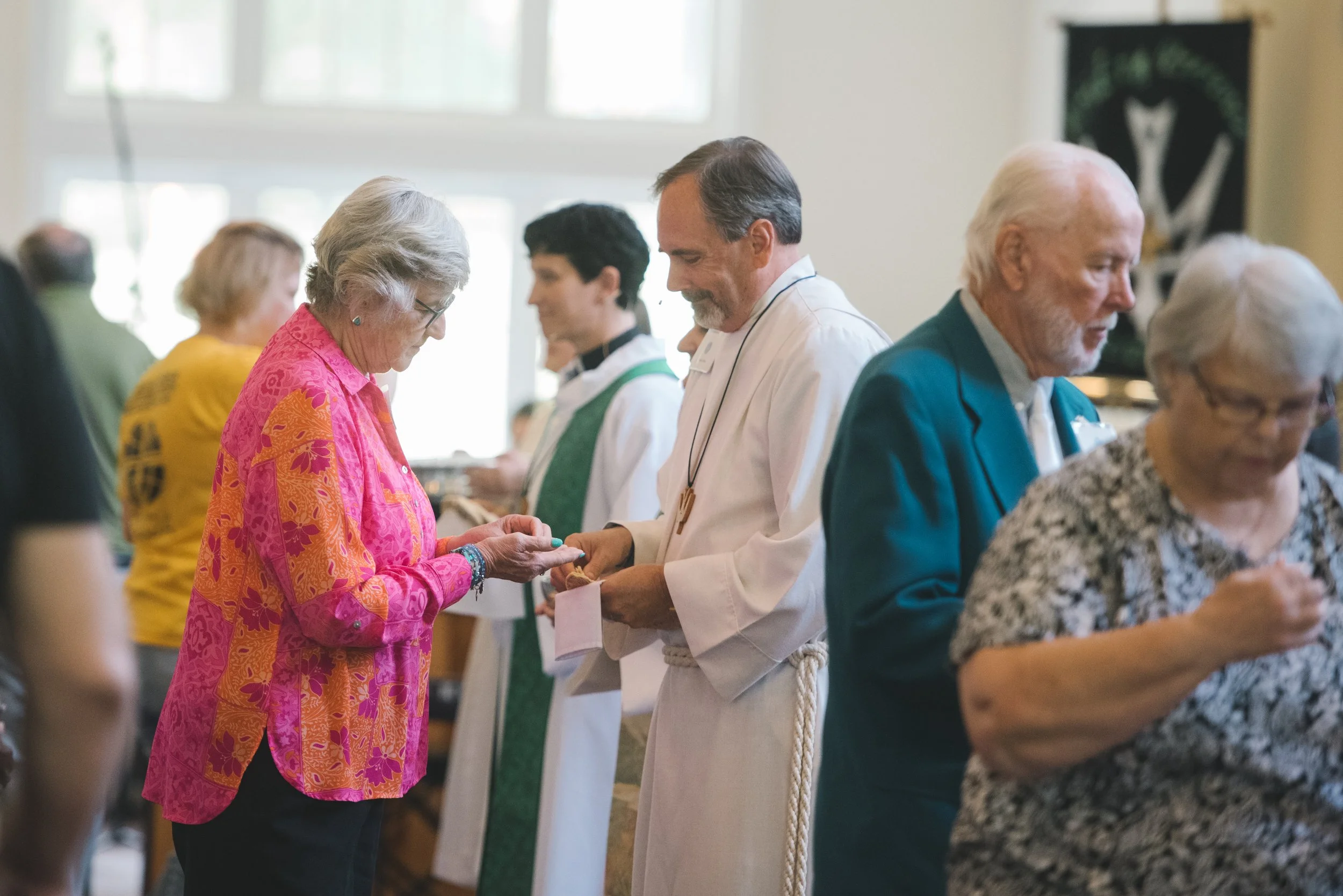 Volunteer in June &amp; July Sunday Services