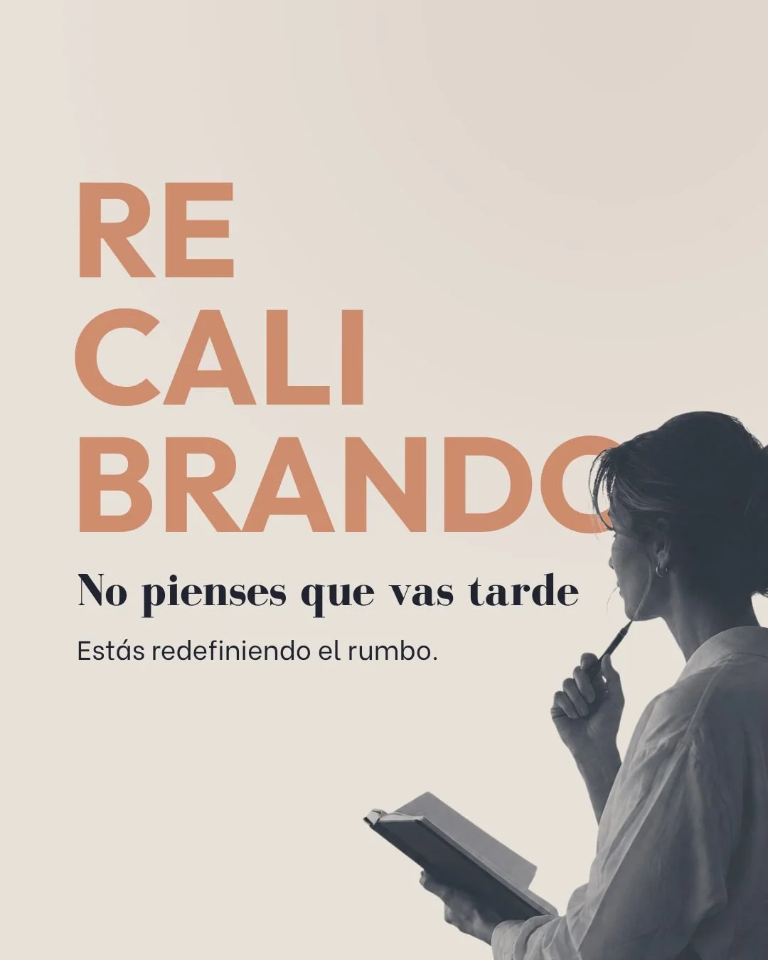 "Yo ya estoy grande para empezar otra vez&rdquo;
Si te lo dijiste en silencio, te cuento que no est&aacute;s solo/a.

Recalibrar no es improvisar, es elegir con criterio qu&eacute; parte de tu experiencia vale oro, qu&eacute; parte se convierte 