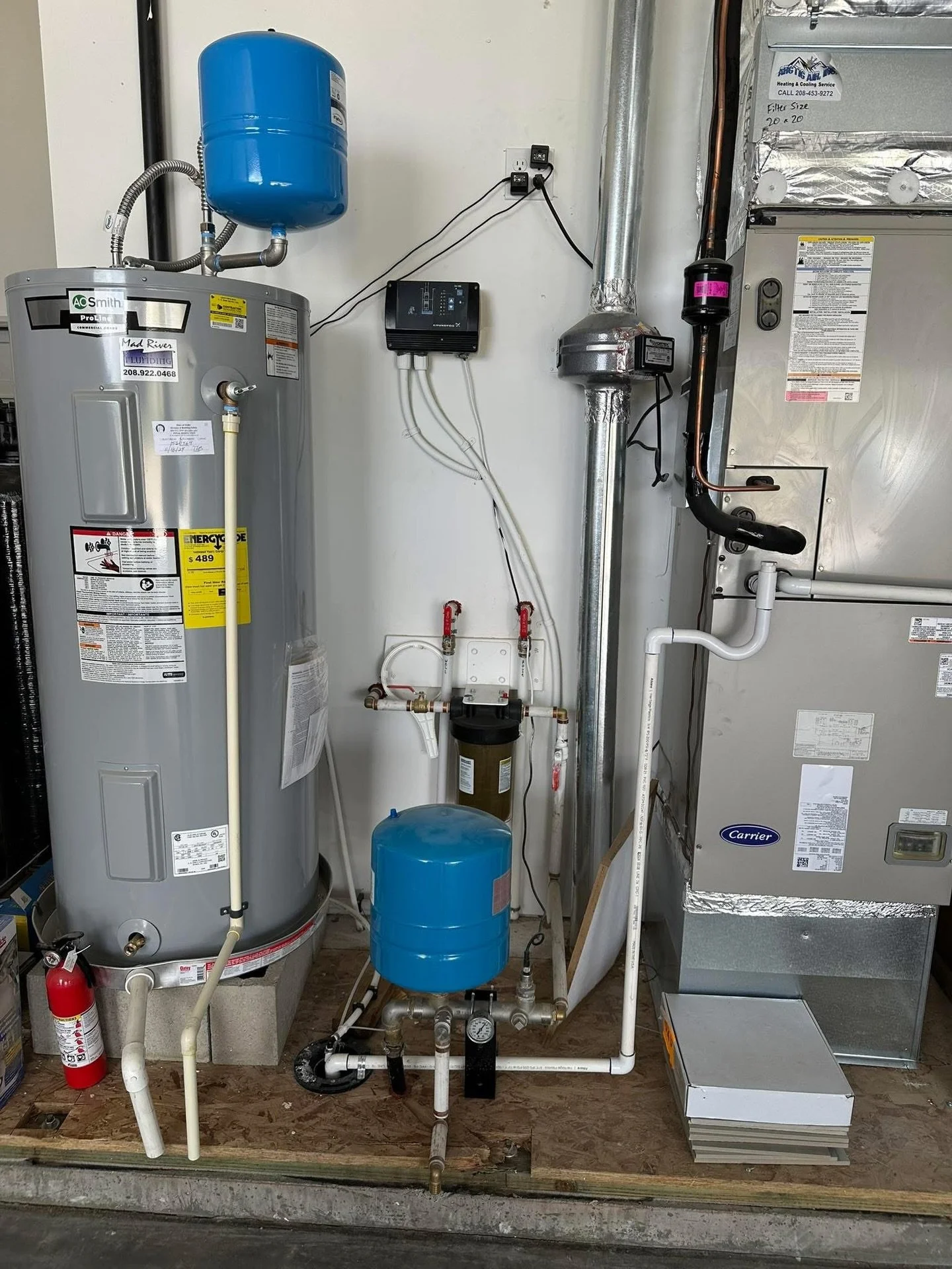 Keeping Nampa&rsquo;s water systems running strong! Full pressure setup with expansion tanks, filtration, and clean installs you can trust. Call Marsing Pump for expert service done right the first time! 💦 👏🏼