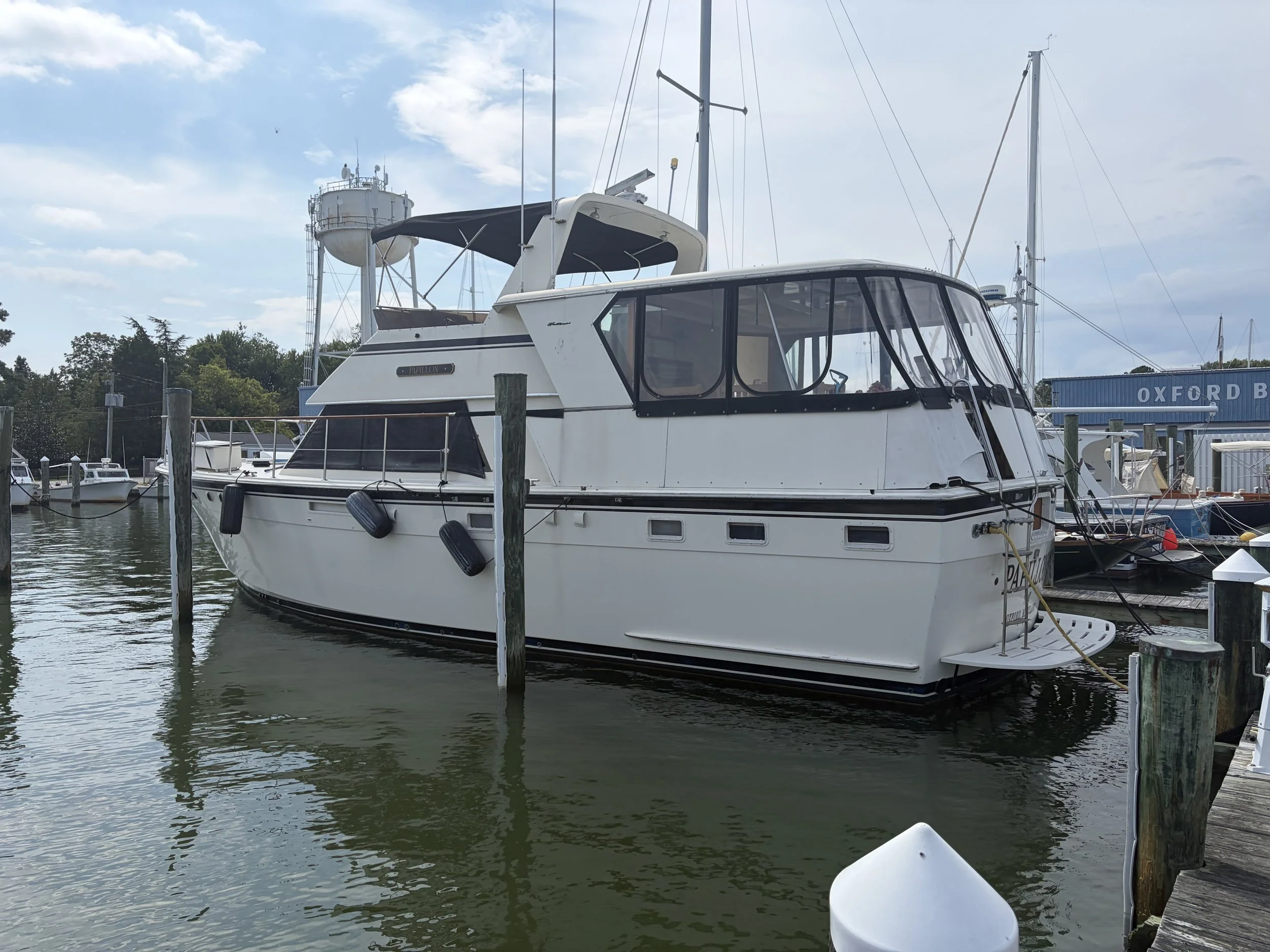 1981 Hatteras Motor Yacht 48 Detroit Diesel Power