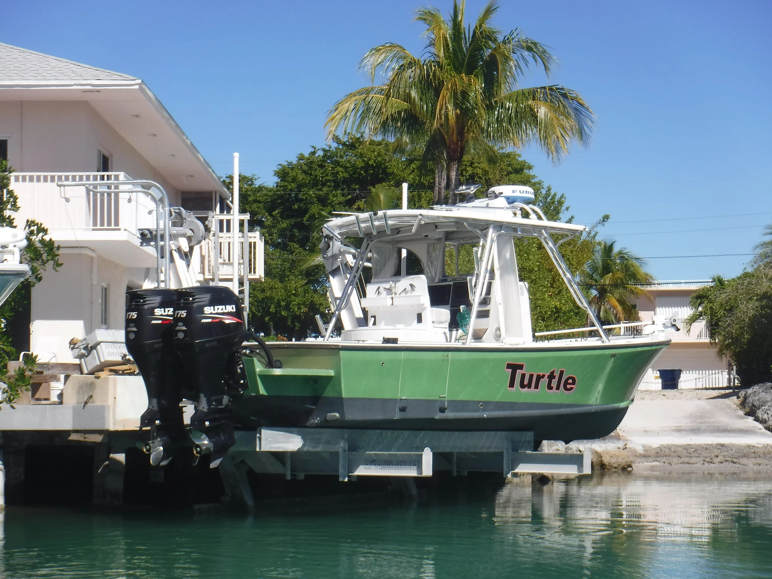2006 Anderson Custom Center Console 26