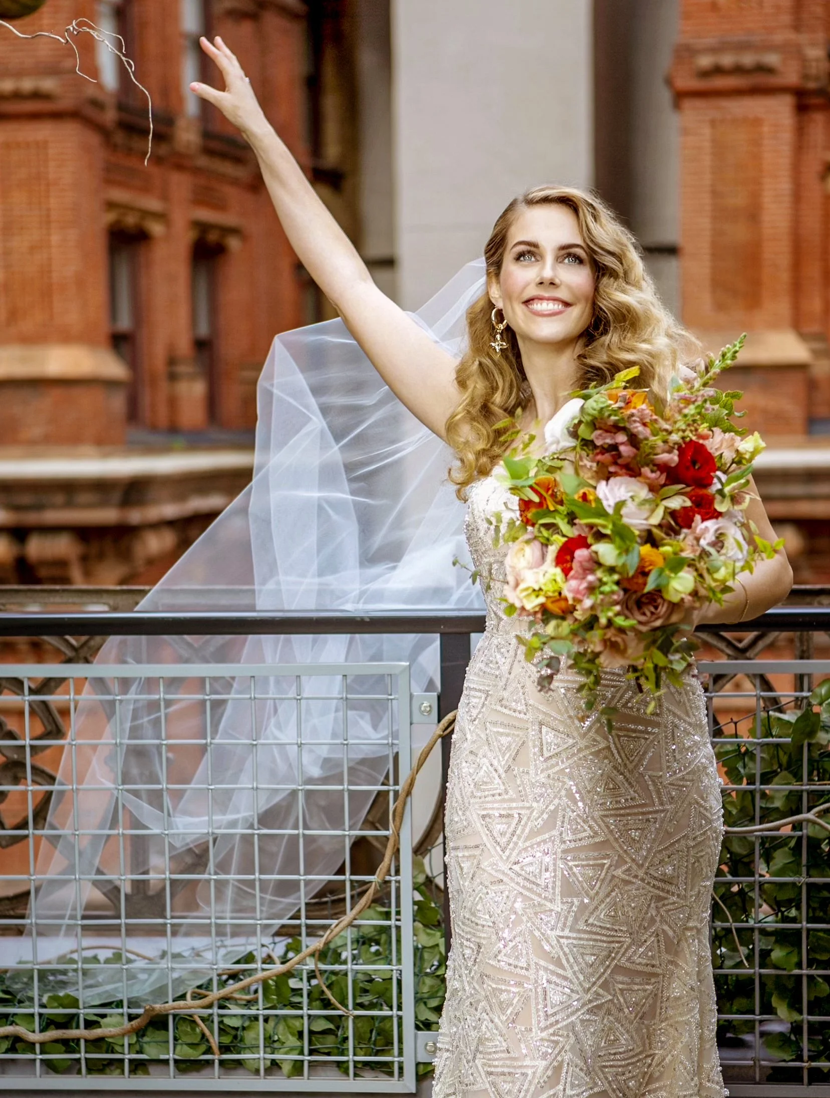 LIZ & MARK'S WEDDING-15.jpg