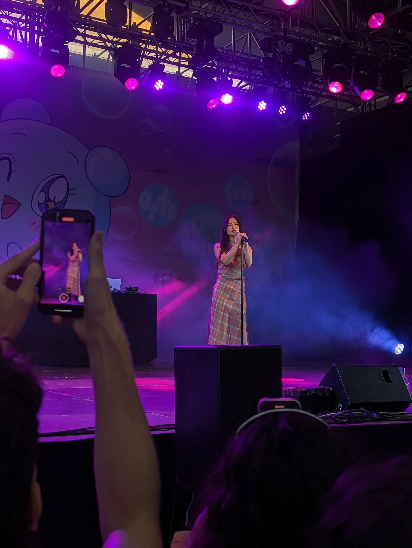 LEE HI in BARCELONA