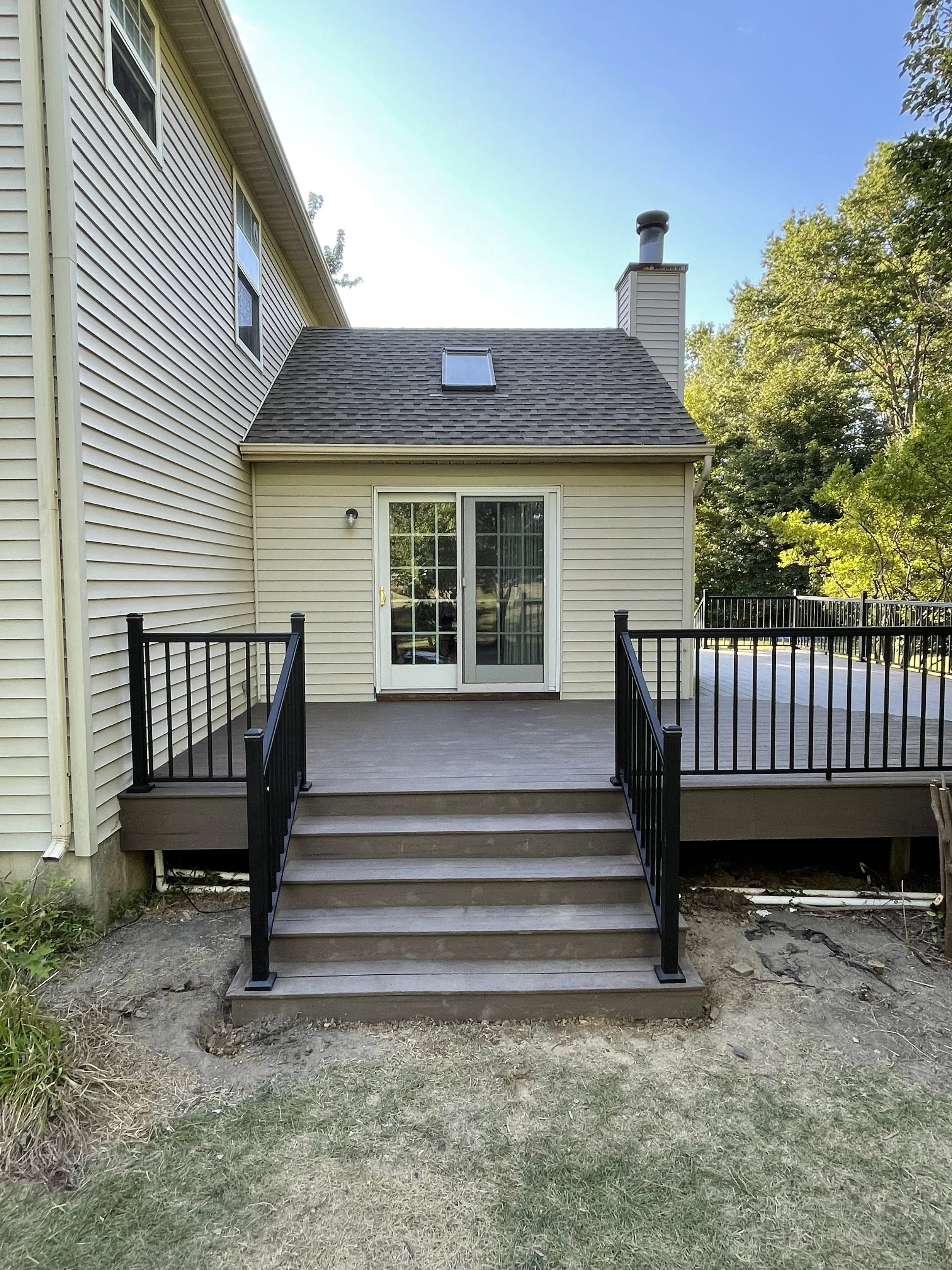 Composite Deck - 2 Staircases