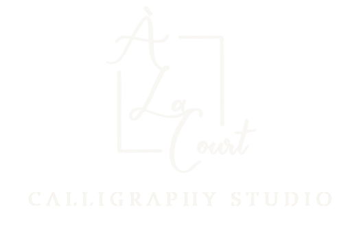 À La Court Calligraphy