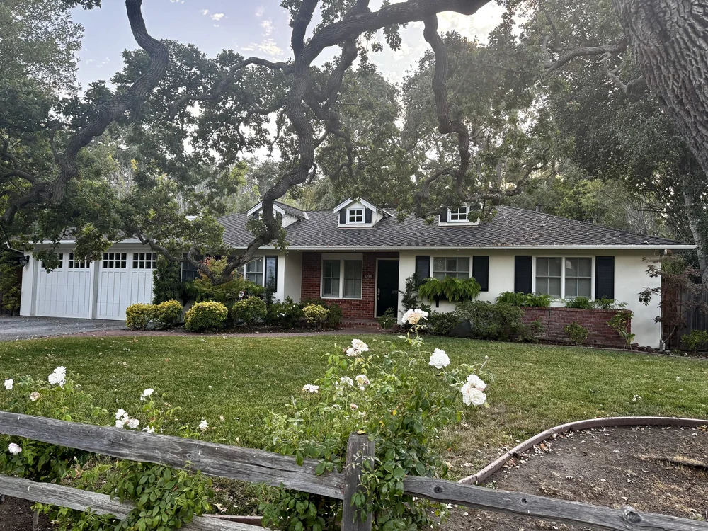 加州 Los Altos 一栋典型的独栋住宅