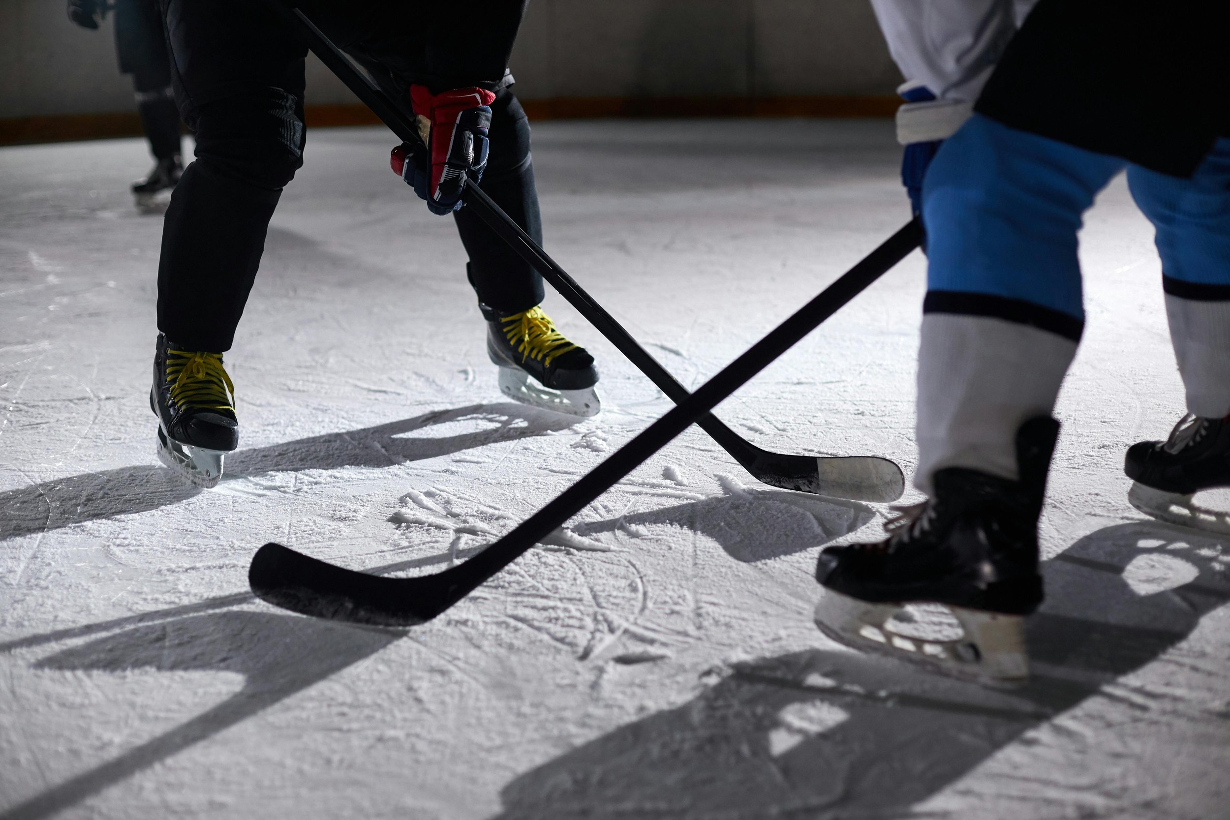 The Great Hockey Fight Debate: Tradition vs. Safety in the SporT