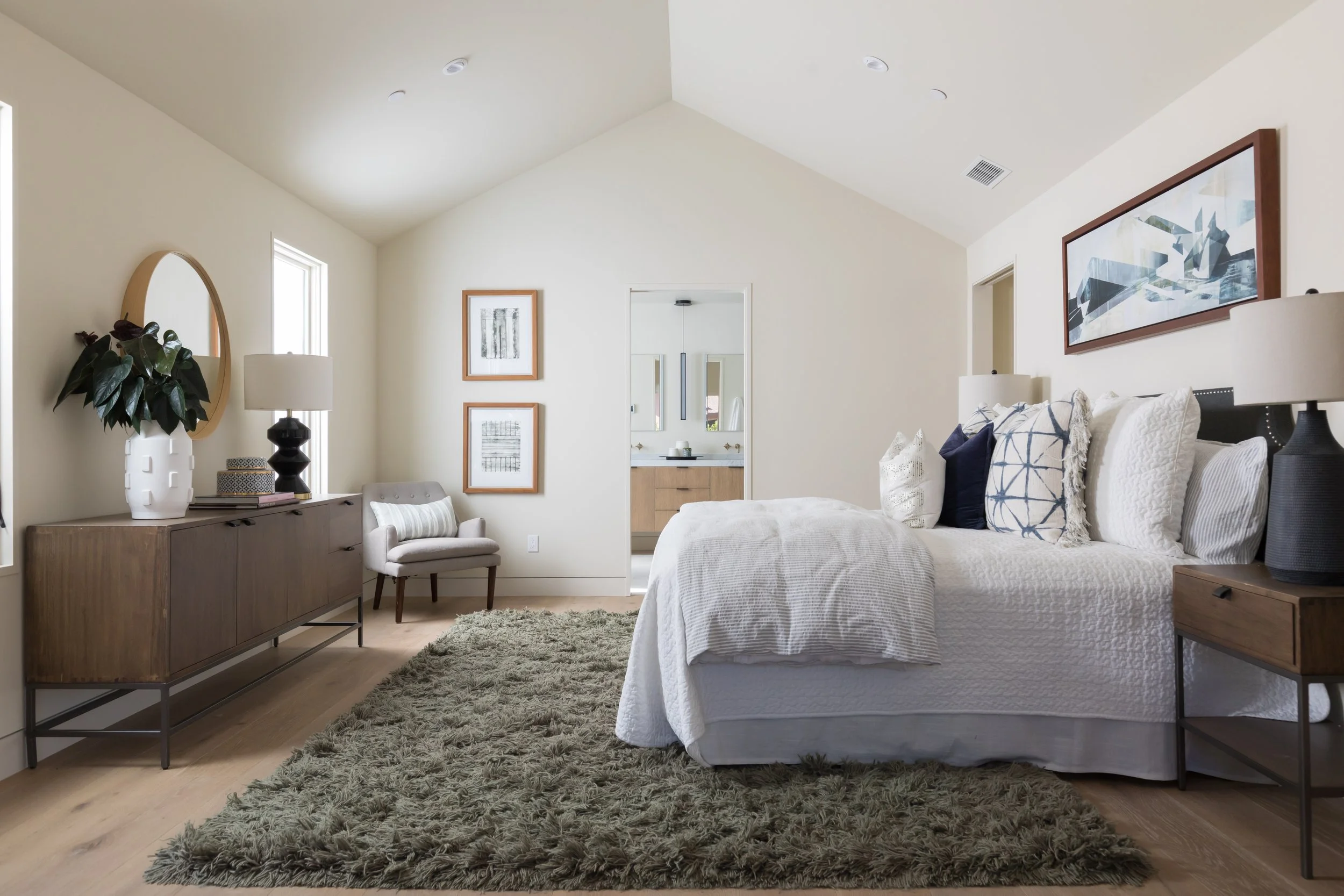 20018 St. Germain 09.jpg