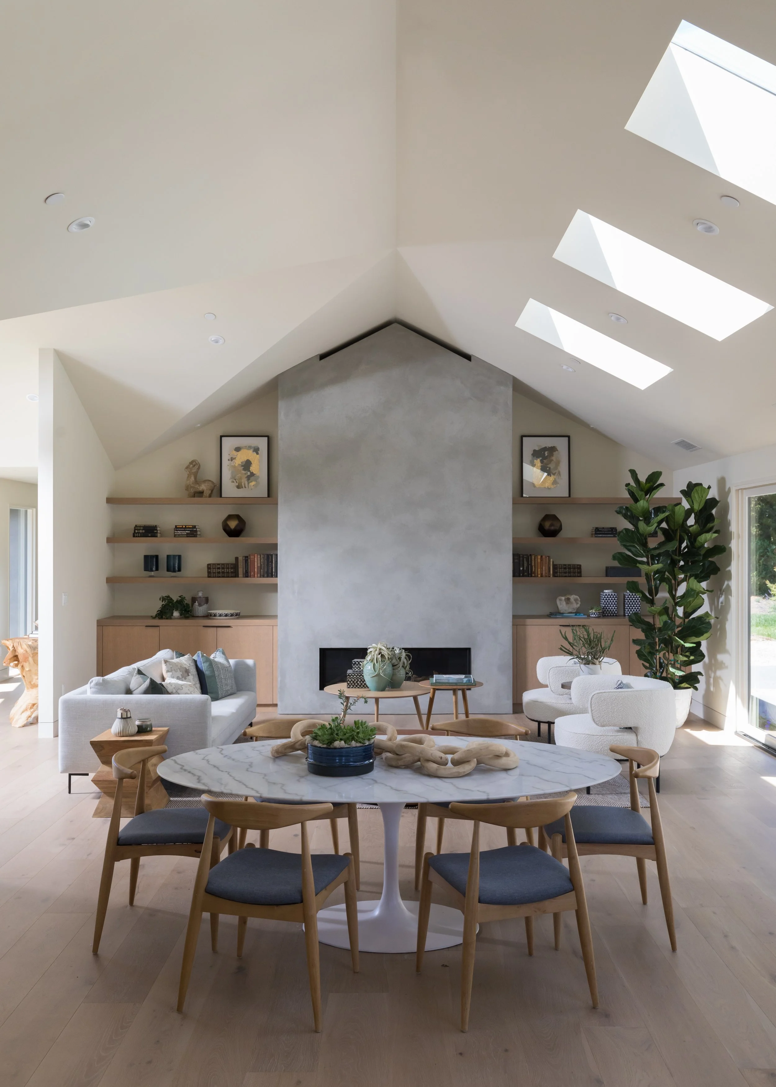 20018 St. Germain 04.jpg