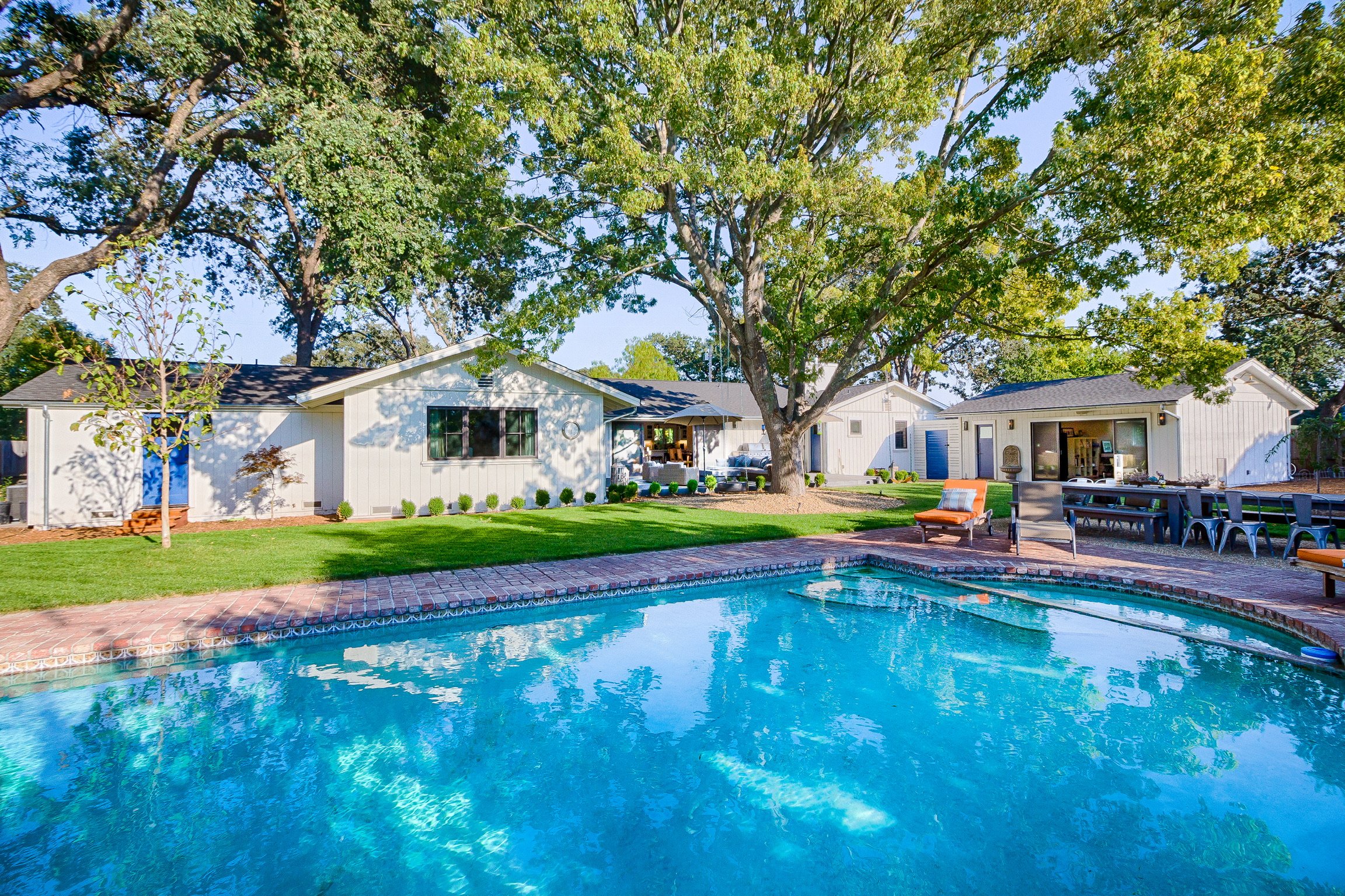 Photo Sep 08, 5 30 08 PM.jpg