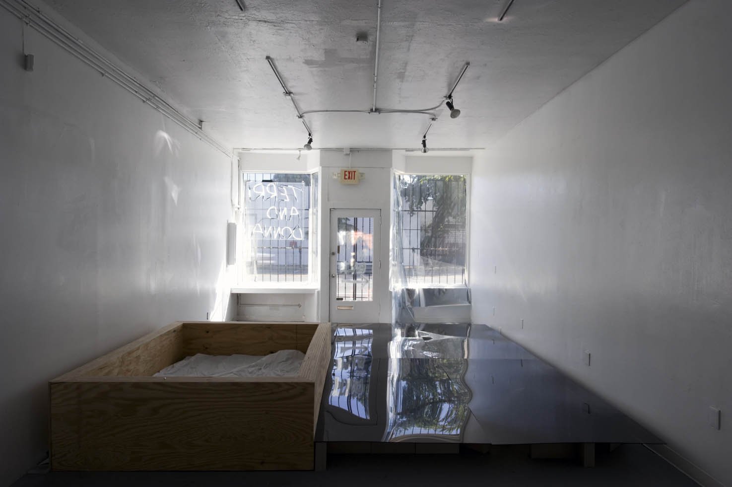 __selected MCP_3257 selected_hero .jpg