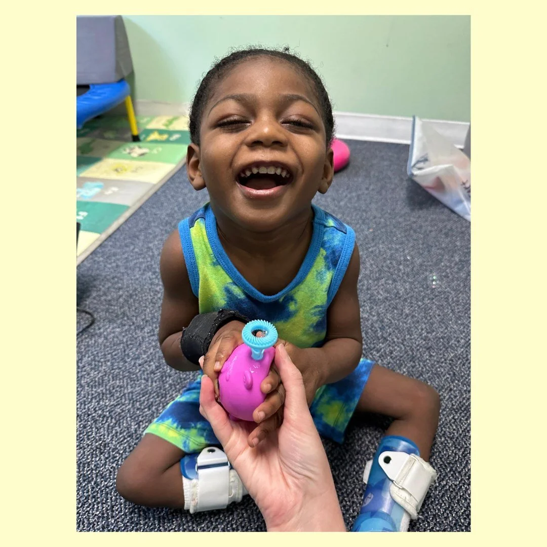 Working on grasp, hand strength, and coordination&mdash;one squeeze at a time 🫧💪
OT in action at Sunshine SPOT ☀️