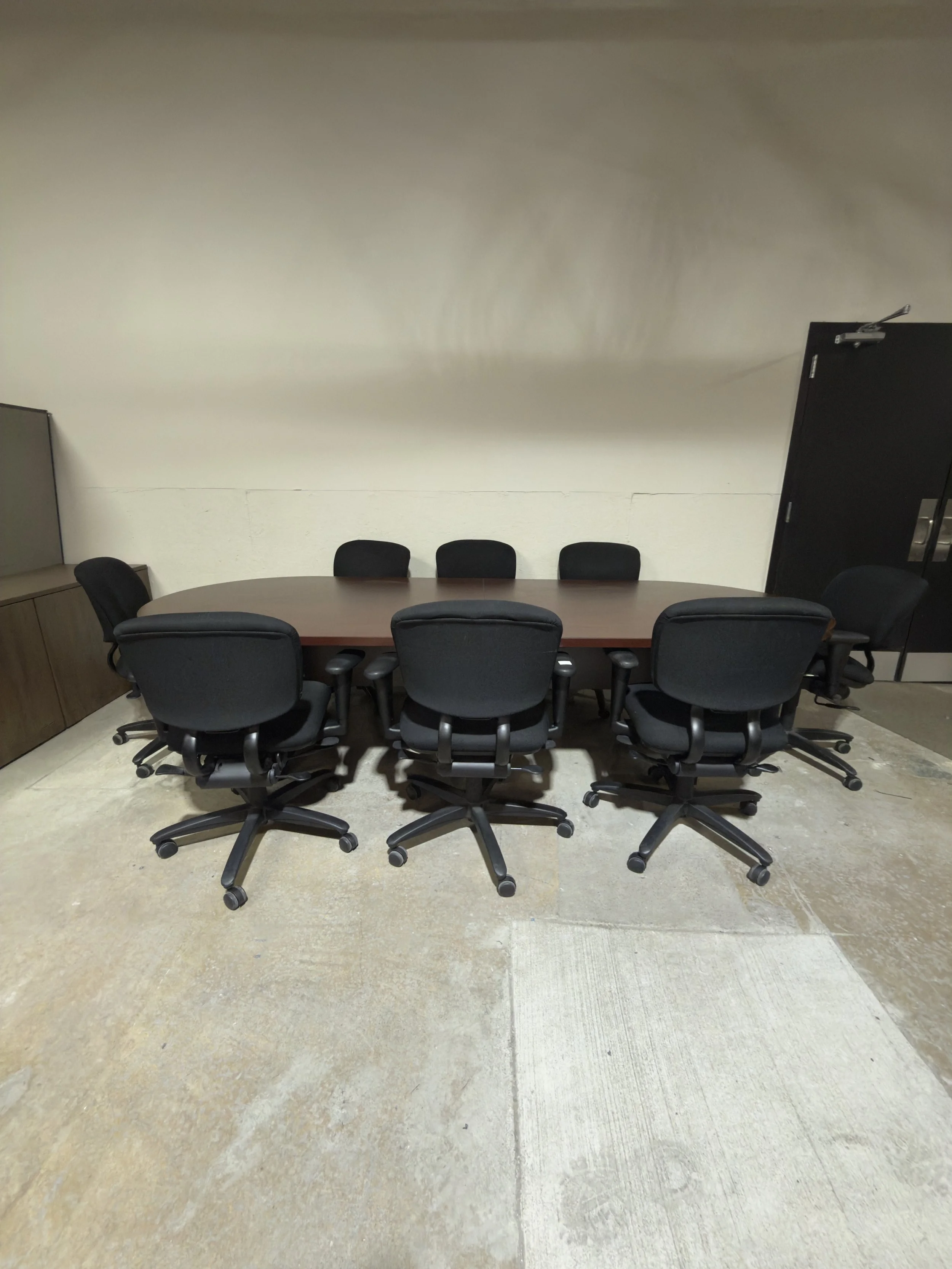 9PC Conference Package — conference table detail