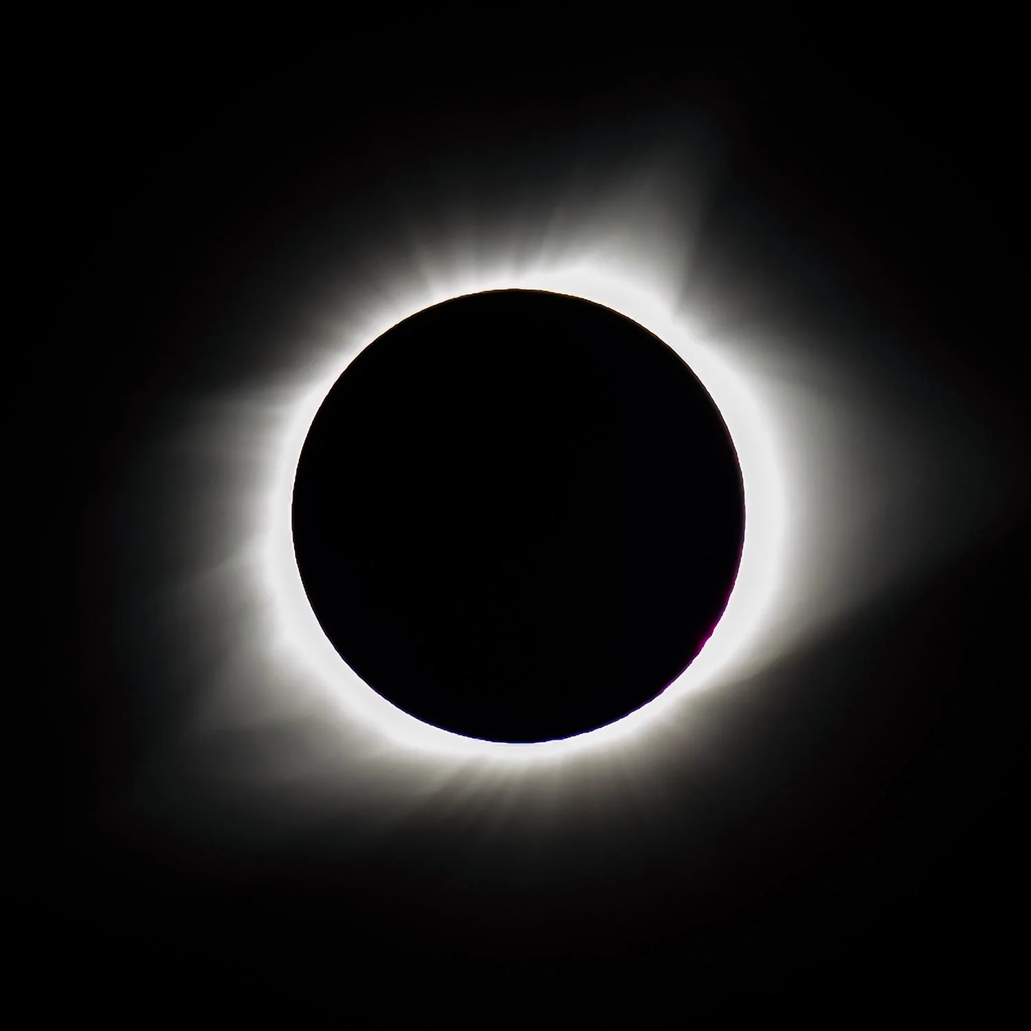 "Total Eclipse" | Leasburg, MO