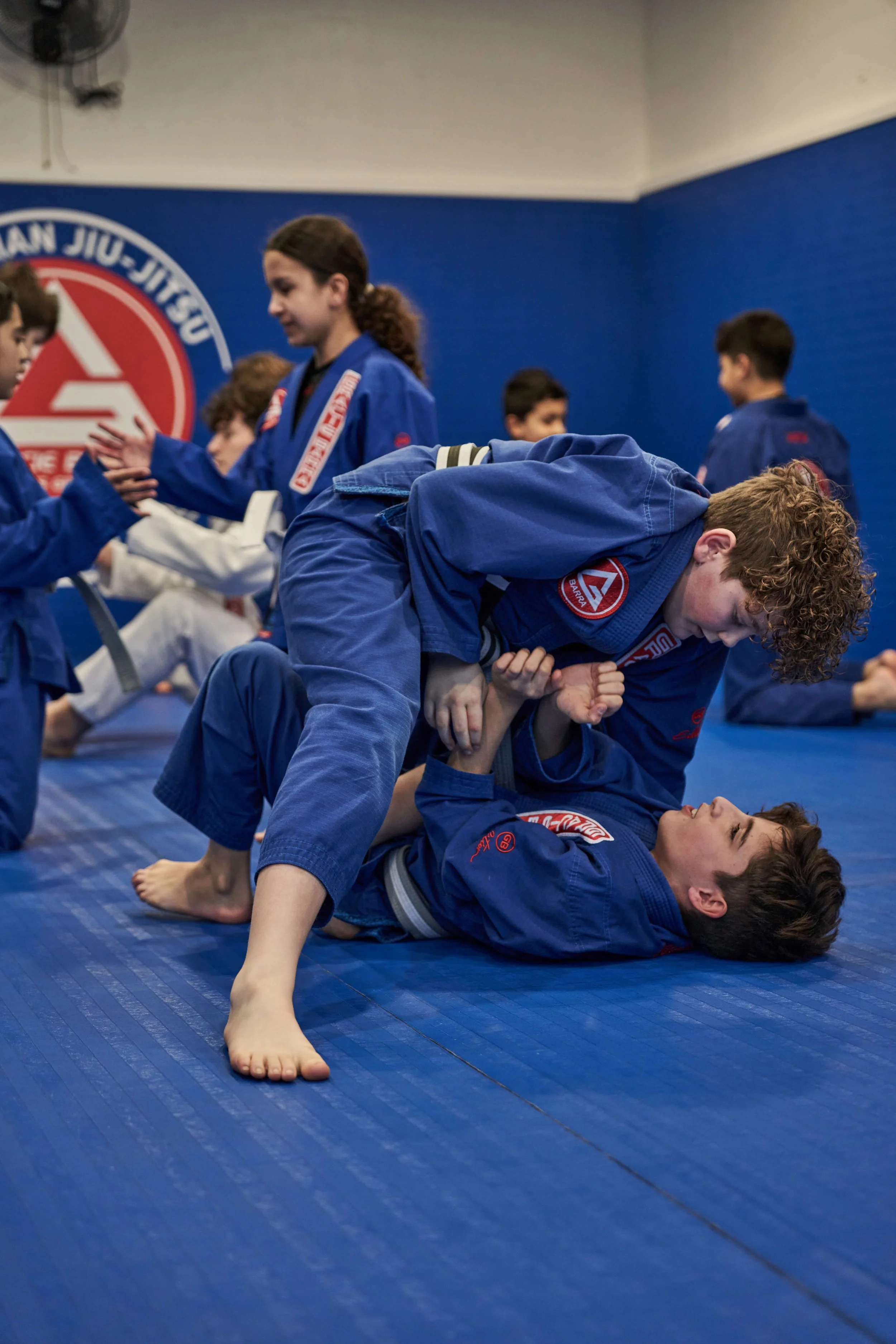 Jnr Gi 6838-2.jpg