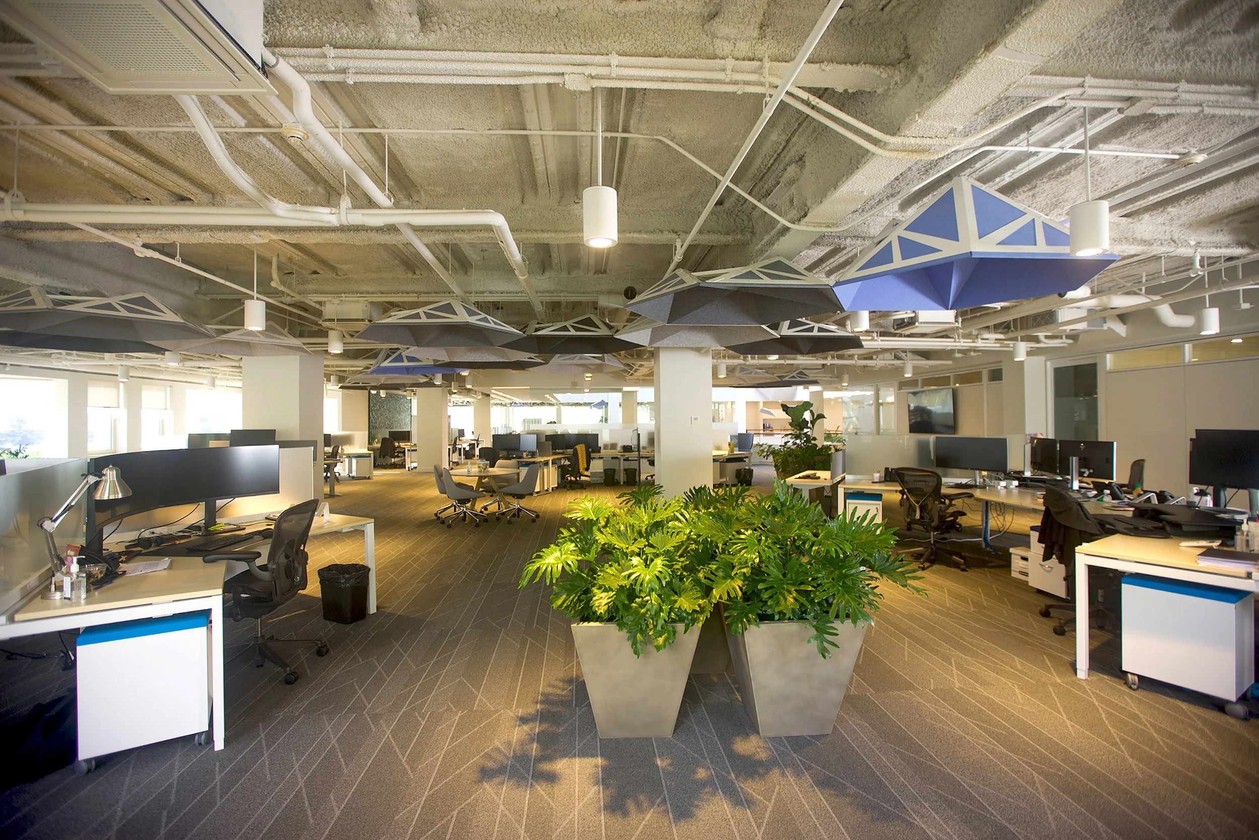 Vantage%2027 copy 2.jpg