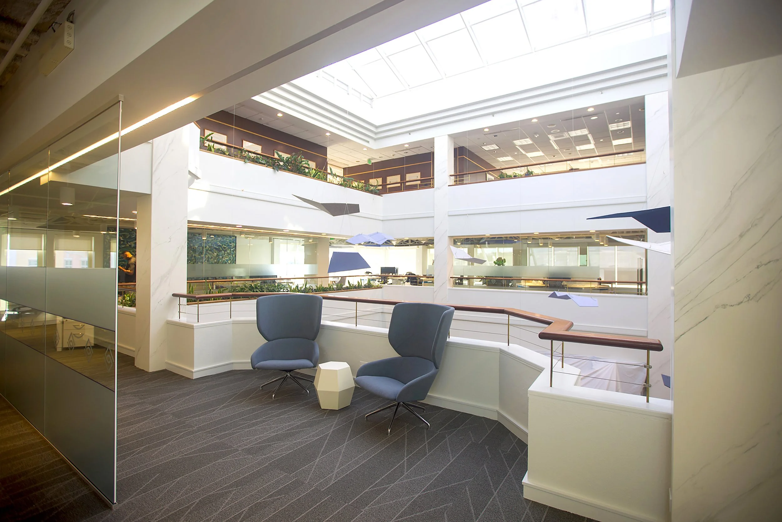 Vantage%2020 copy 2.jpg