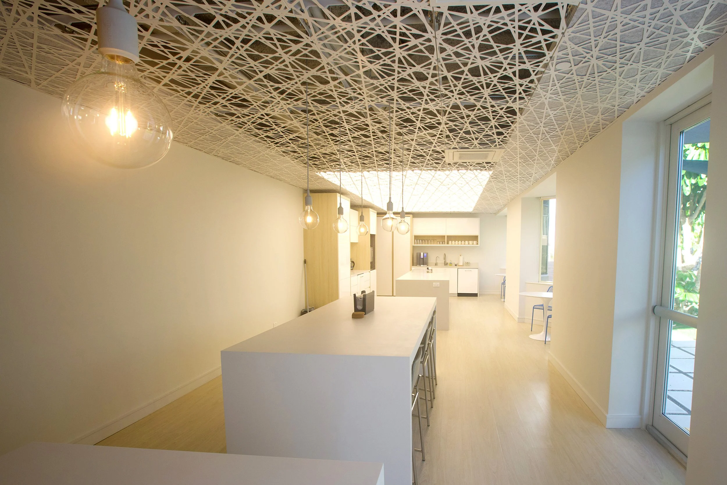 Vantage%201 copy 2.jpg