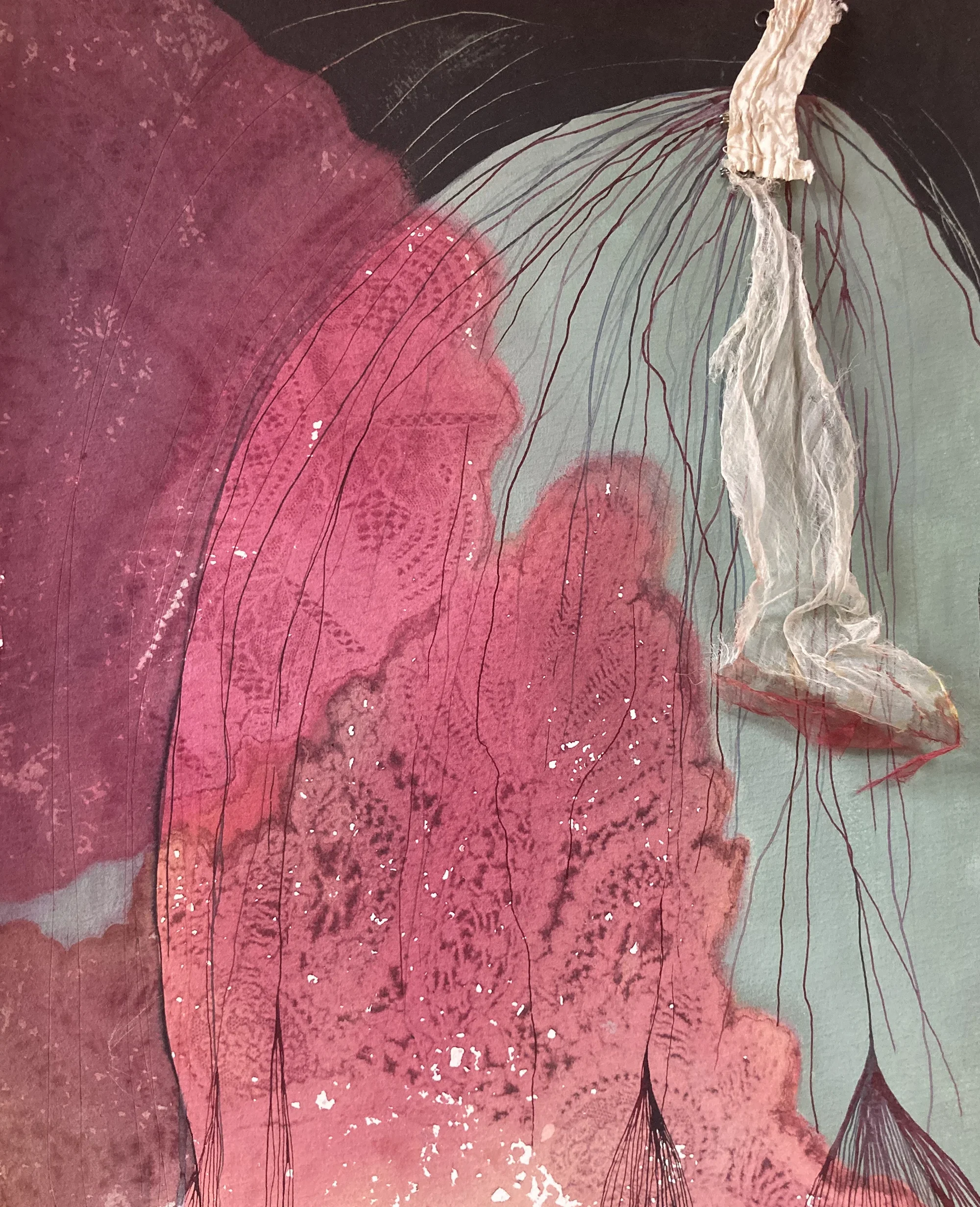 "Porter l'héritage"   -  Médiums mixtes et textiles sur papier   -  12 x 14 pouces 