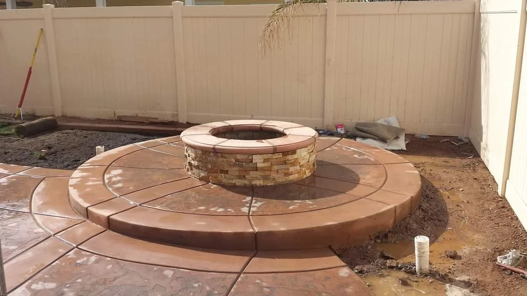 PHOTO-2025-11-14-20-32-23 2.jpg