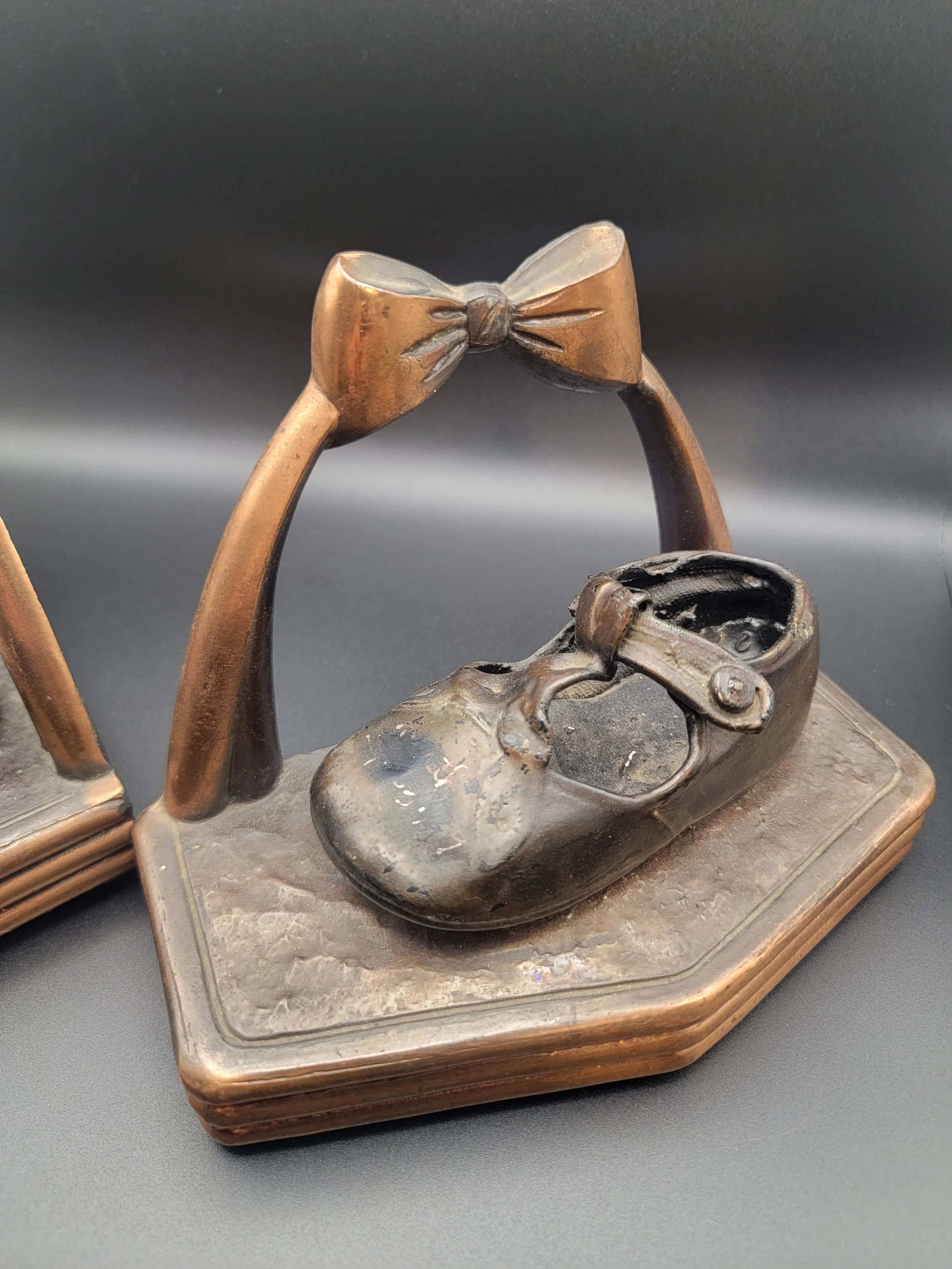 bbyshoebowbook.jpg