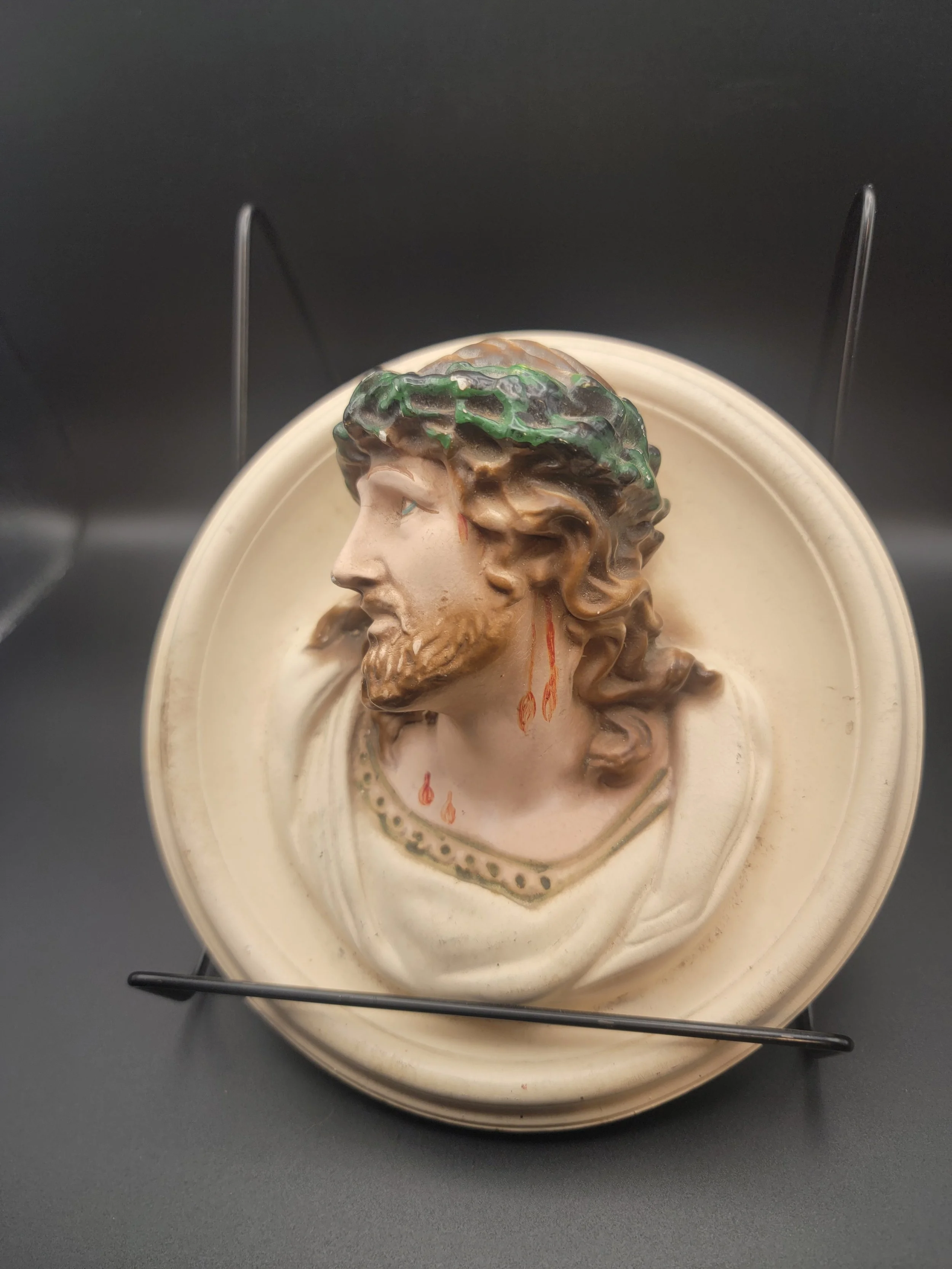Jesusbustplate2.jpg