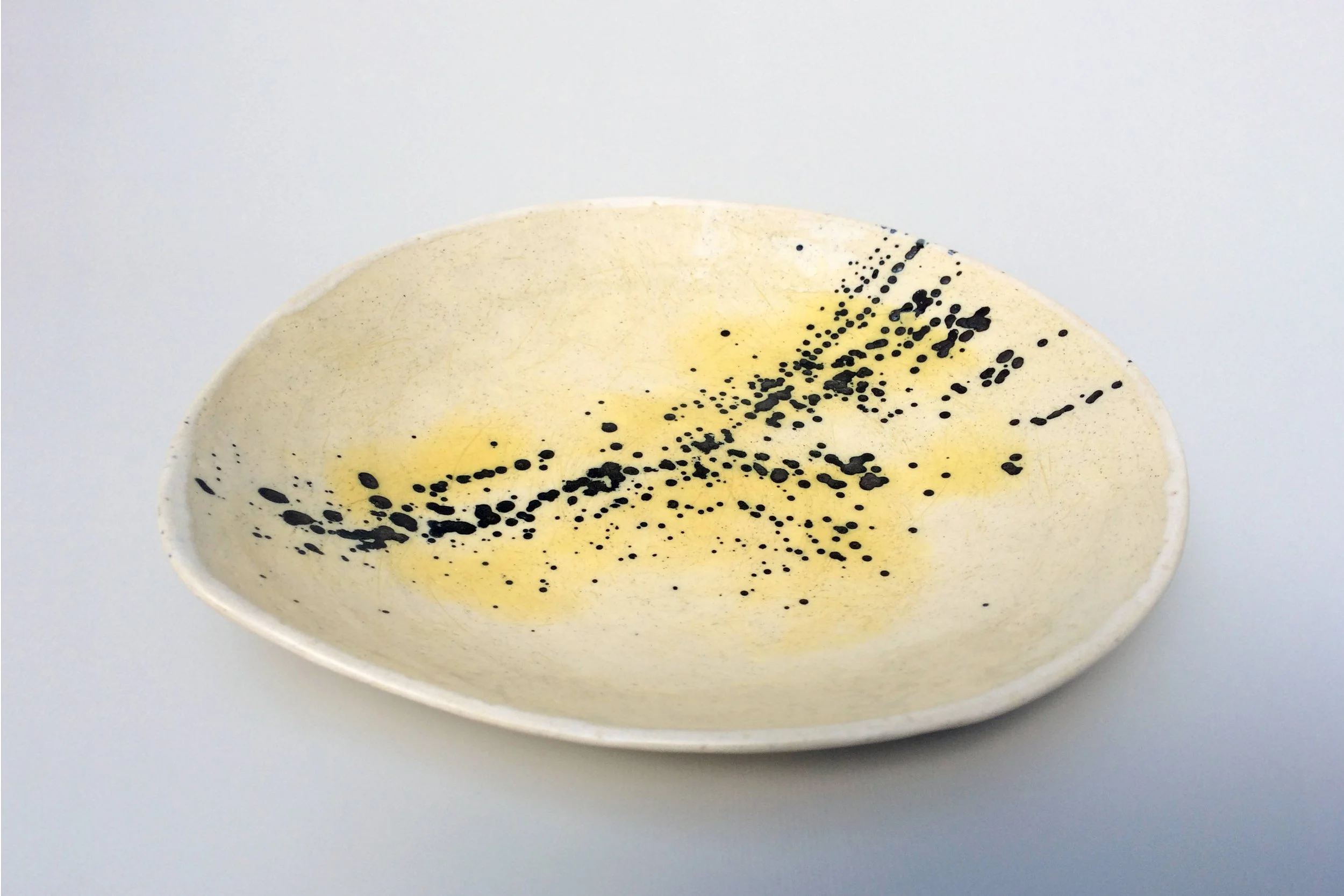 Medium Plate. Stoneware. 25cm W x 4cm H x 23 D.