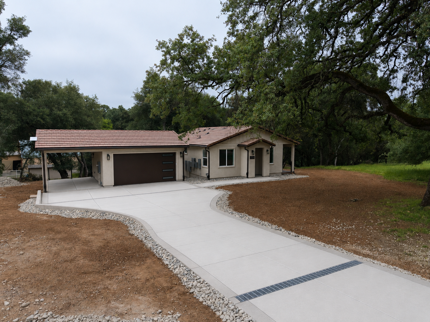 Large concrete driveway completed by Wolves Builders at a Northern California home.