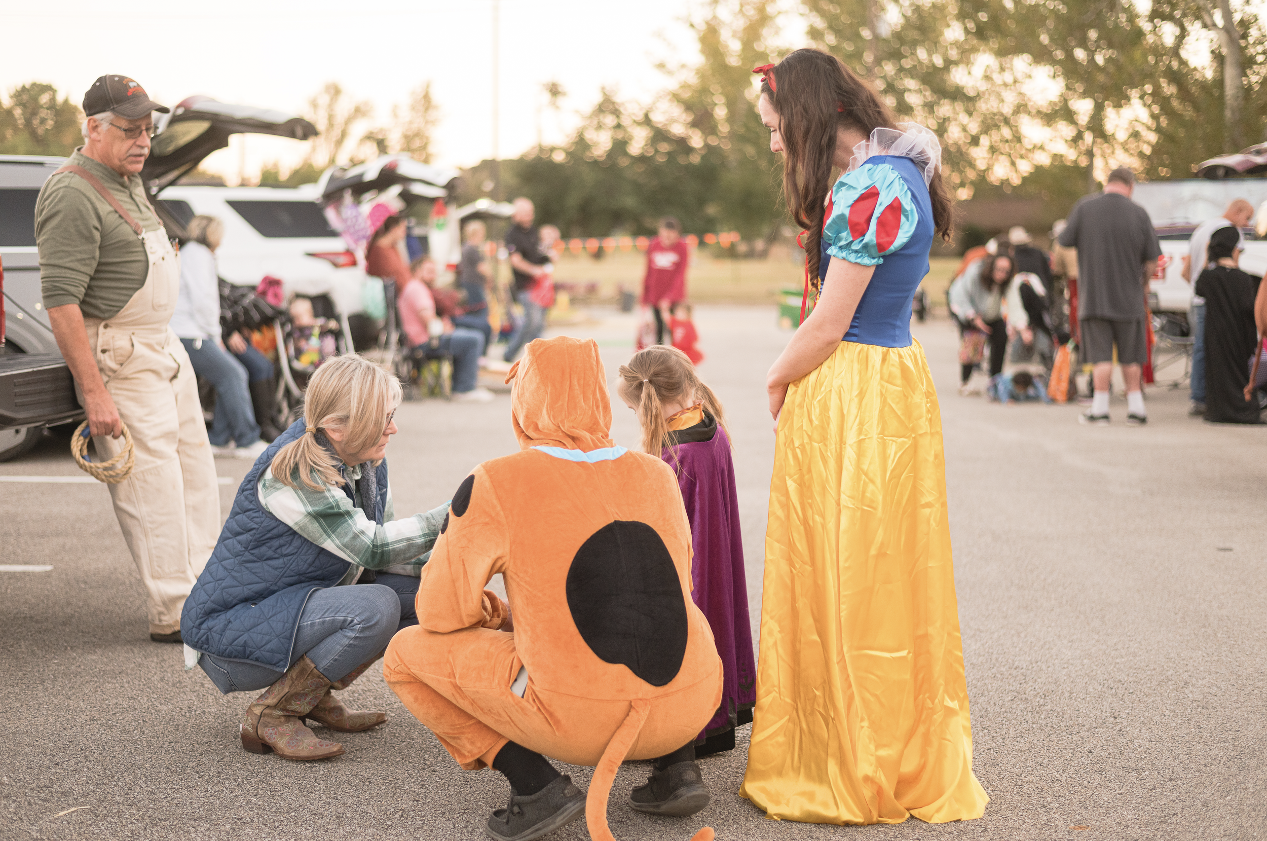 Trunk or Treat - Snow White & Scooby Doo