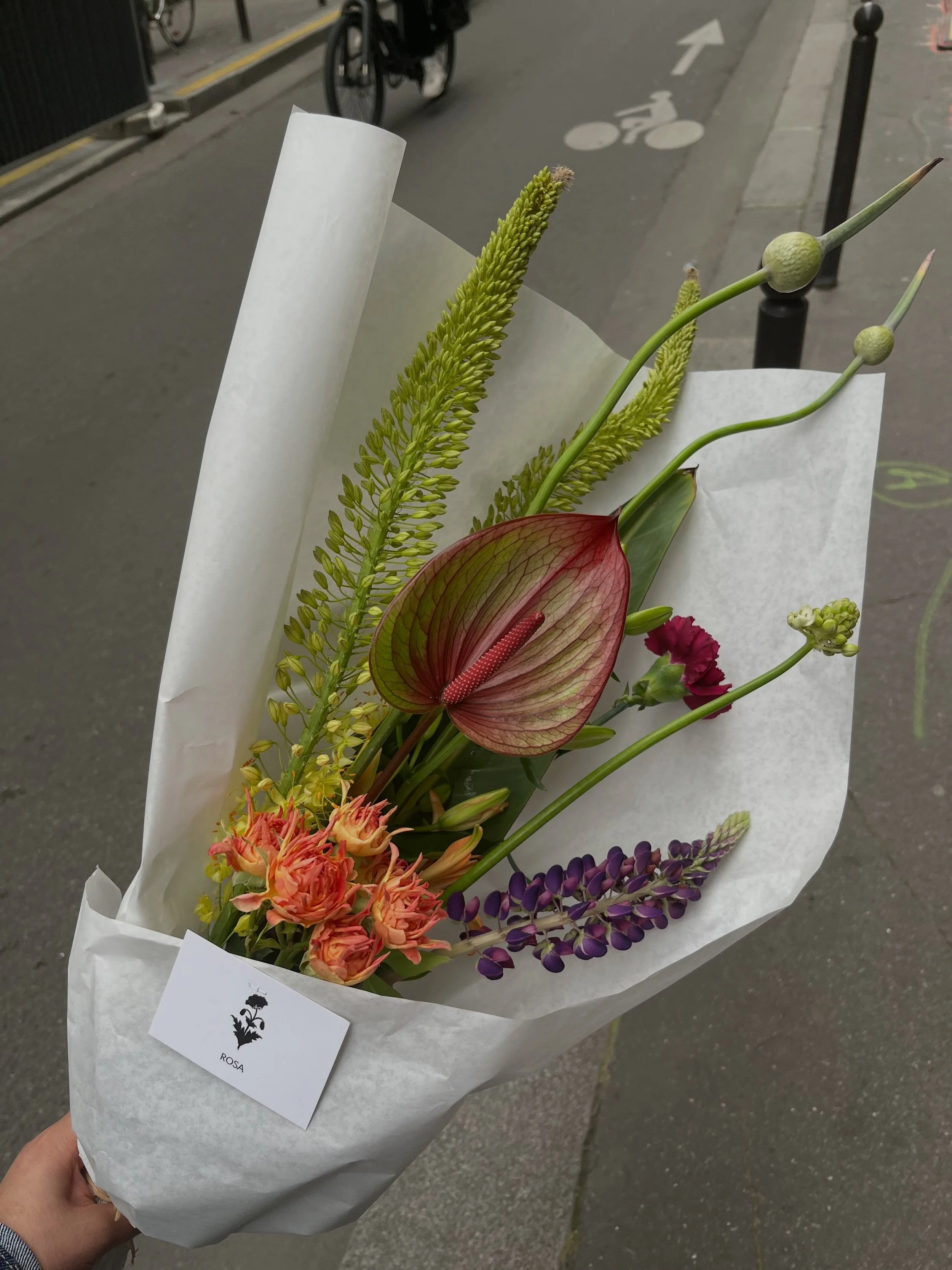 I just fell in love with this flowers